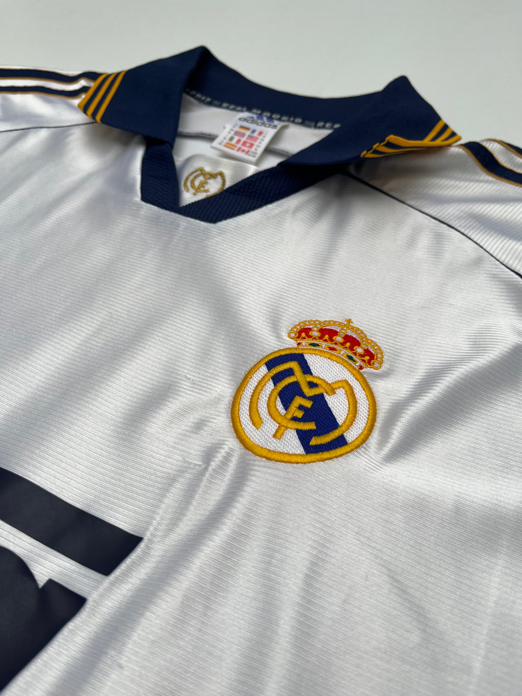 Jersey Real Madrid Local 1999 2000 (XL)