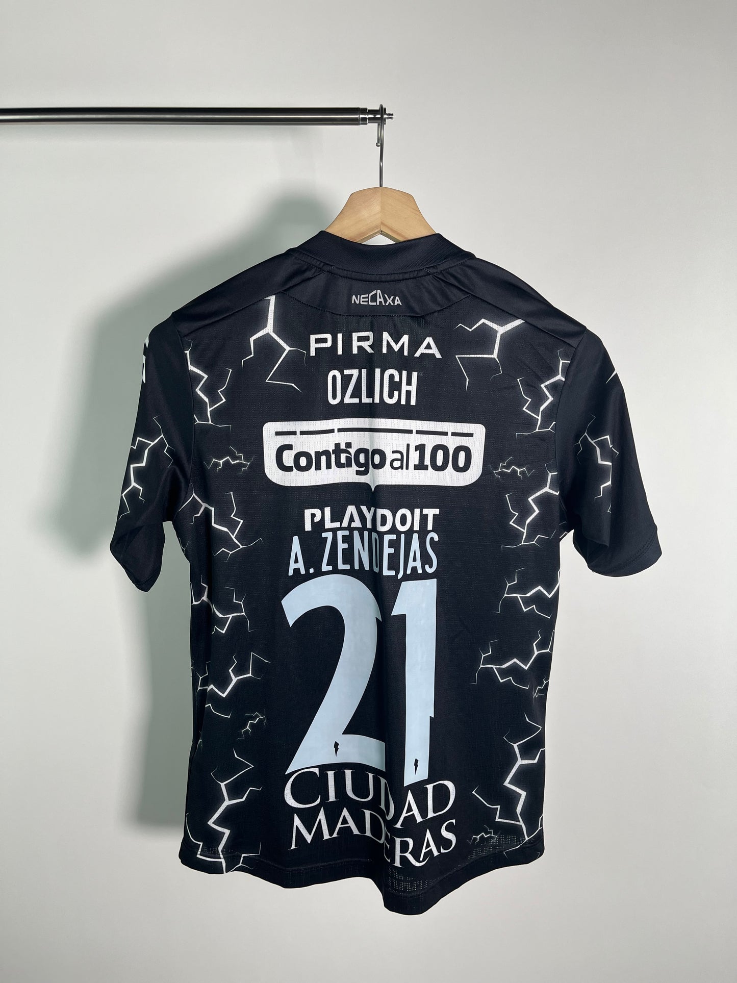 Jersey Necaxa Visita 2021 2022 Utilerìa Alejandro Zendejas (S)