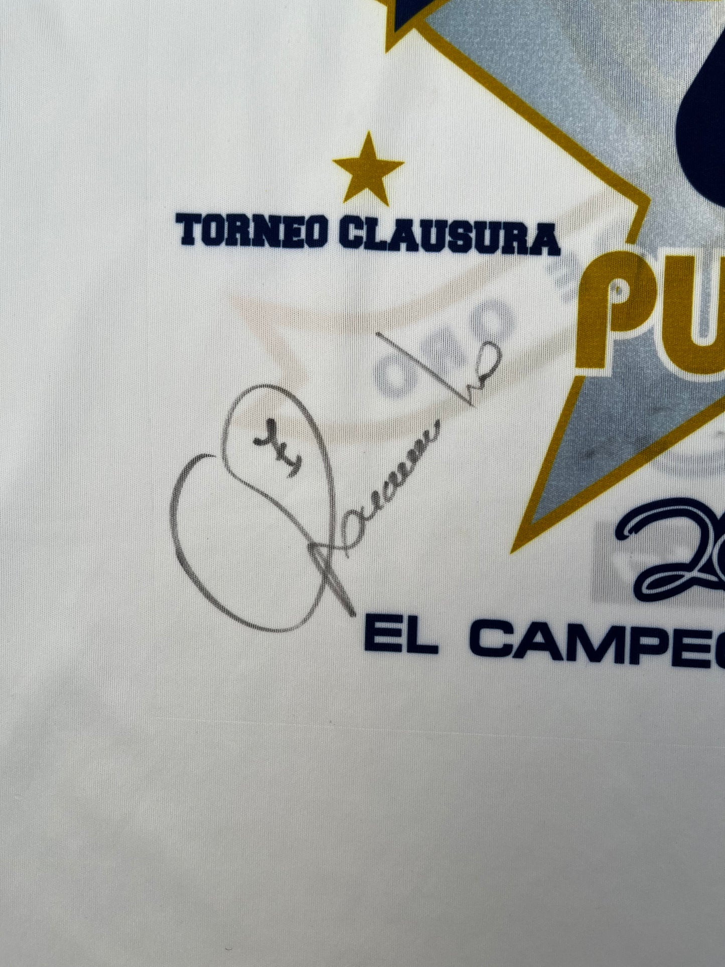 Jersey Pumas Especial Campeones 2004 Autografiado (L)