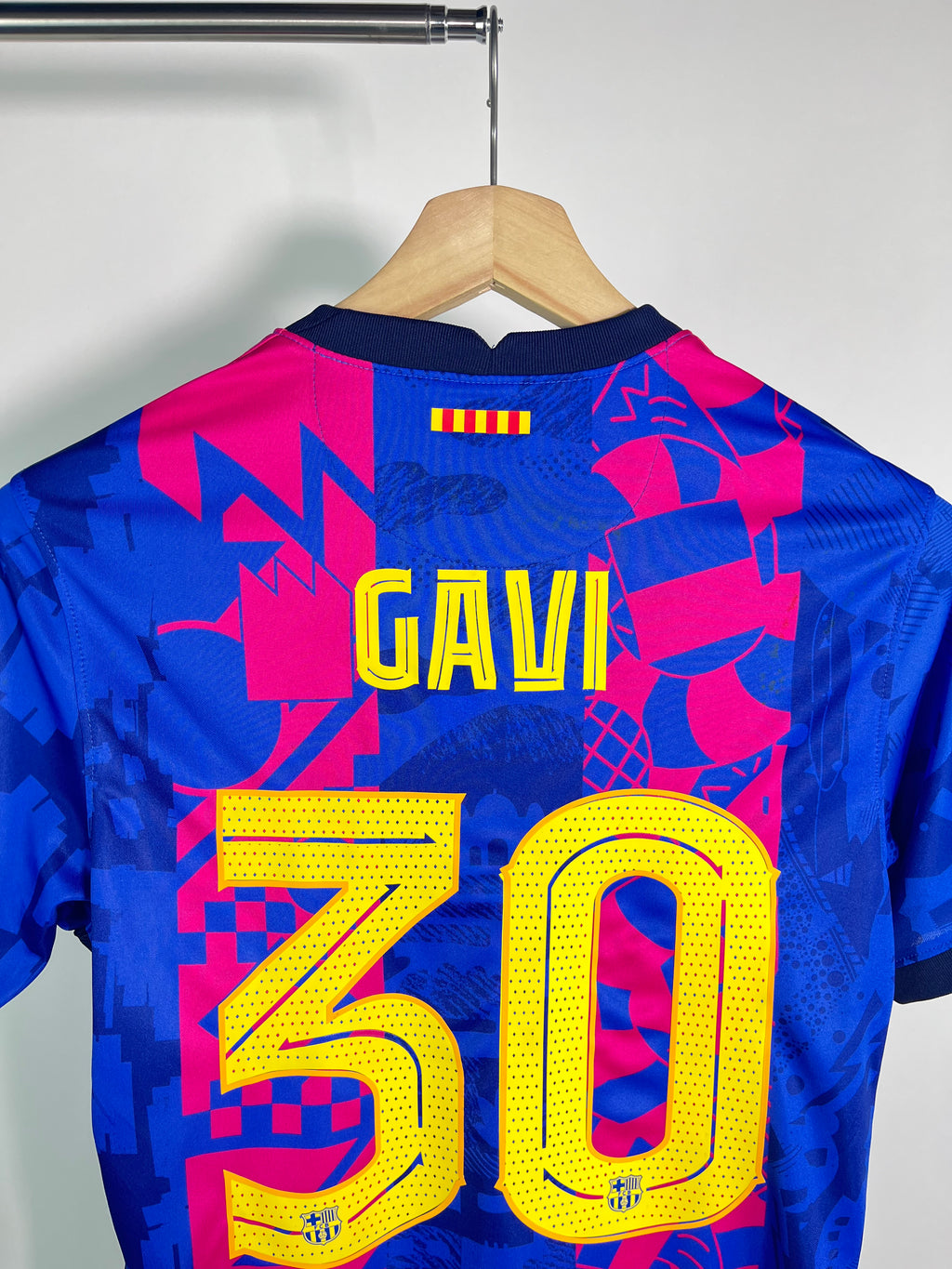 Jersey Barcelona Local Especial 2021 2022 Gavi (S)