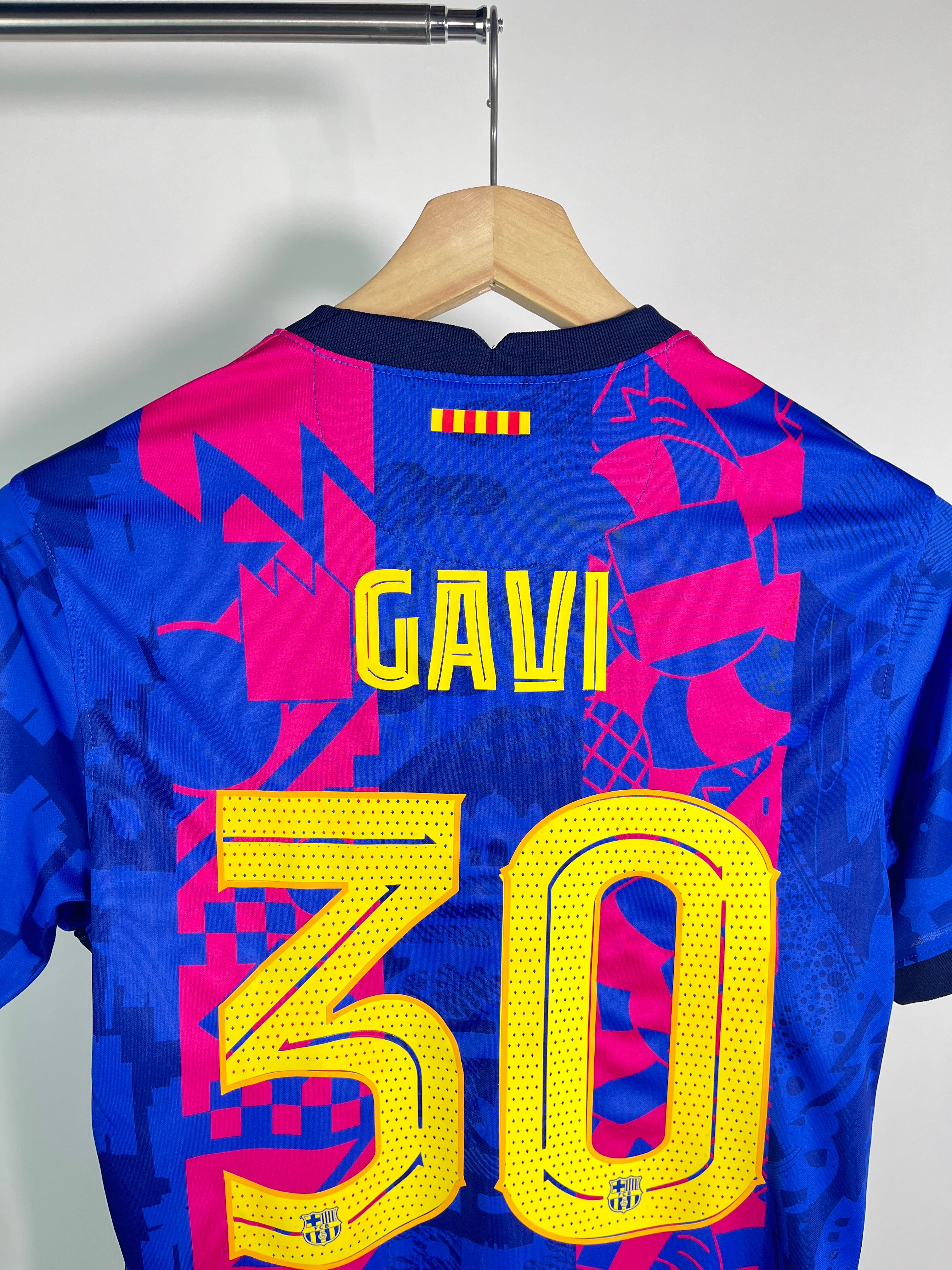 Jersey Barcelona Local Especial 2021 2022 Gavi (S)