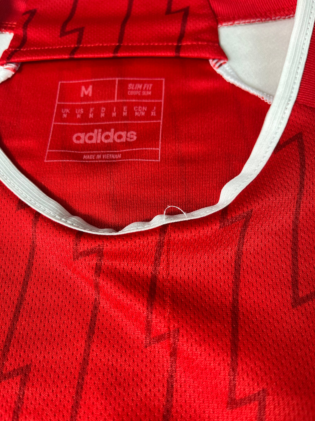 Jersey Arsenal Local 2023 2024 Martin Ødegaard (M)