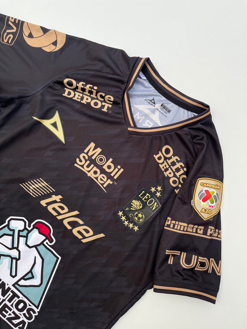 Jersey León Visita 2020 2021 Match Worn Ángel Mena (S)