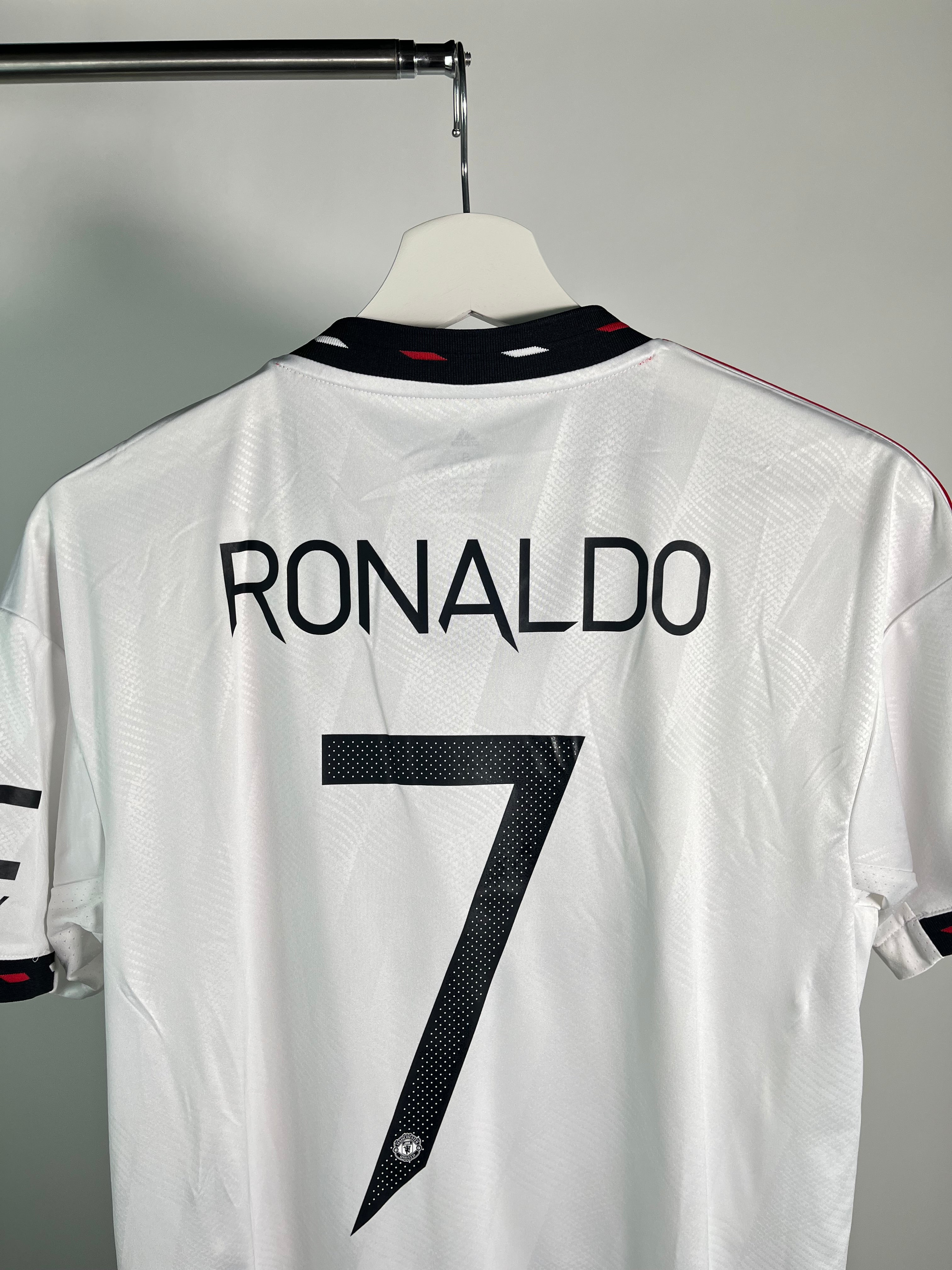 Jersey Manchester United Visita 2022 2023 Cristiano Ronaldo (S)