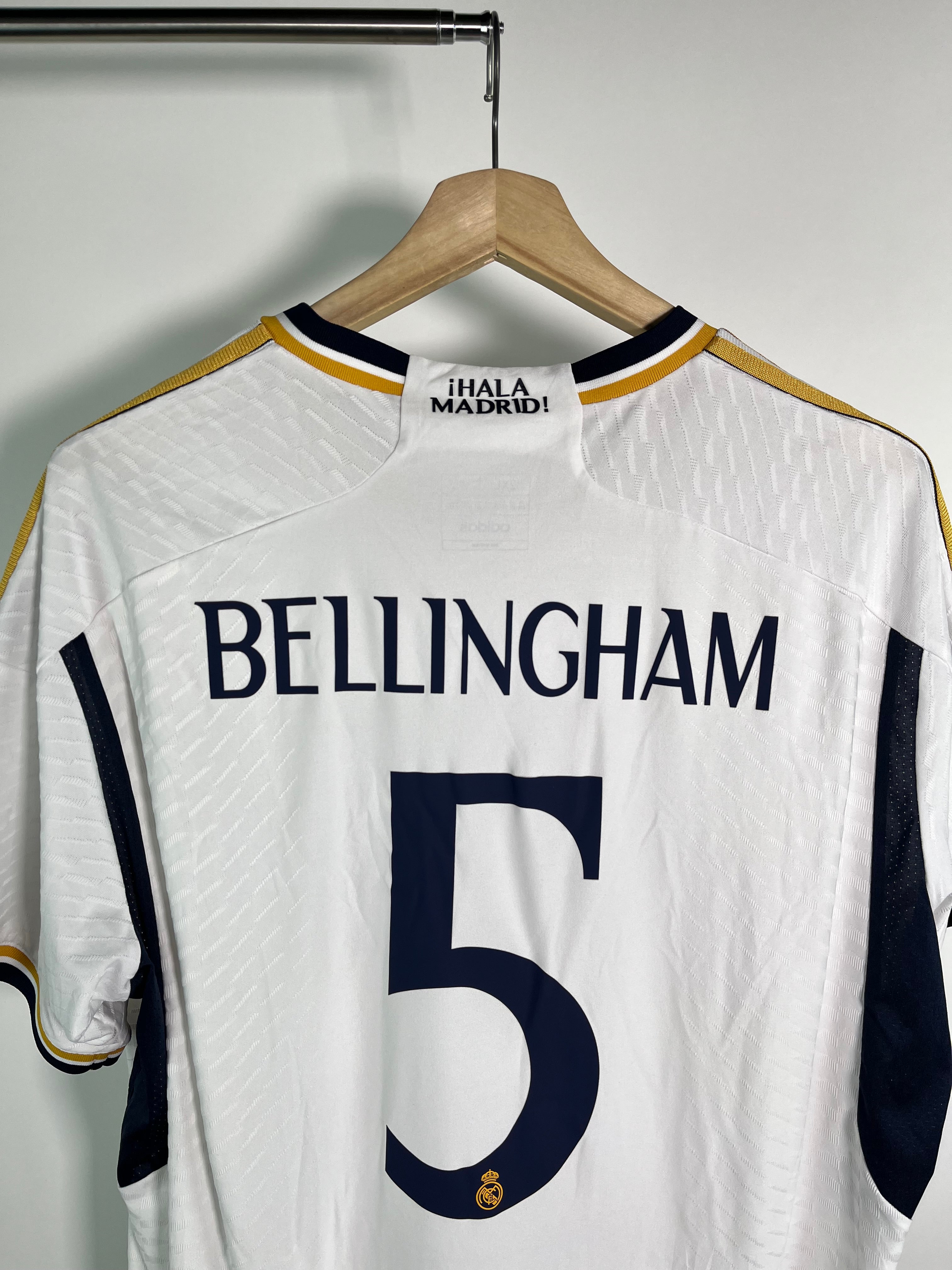 Jersey Real Madrid Local 2023 2024 Versión Jugador *C/Etiquetas* (XXL)