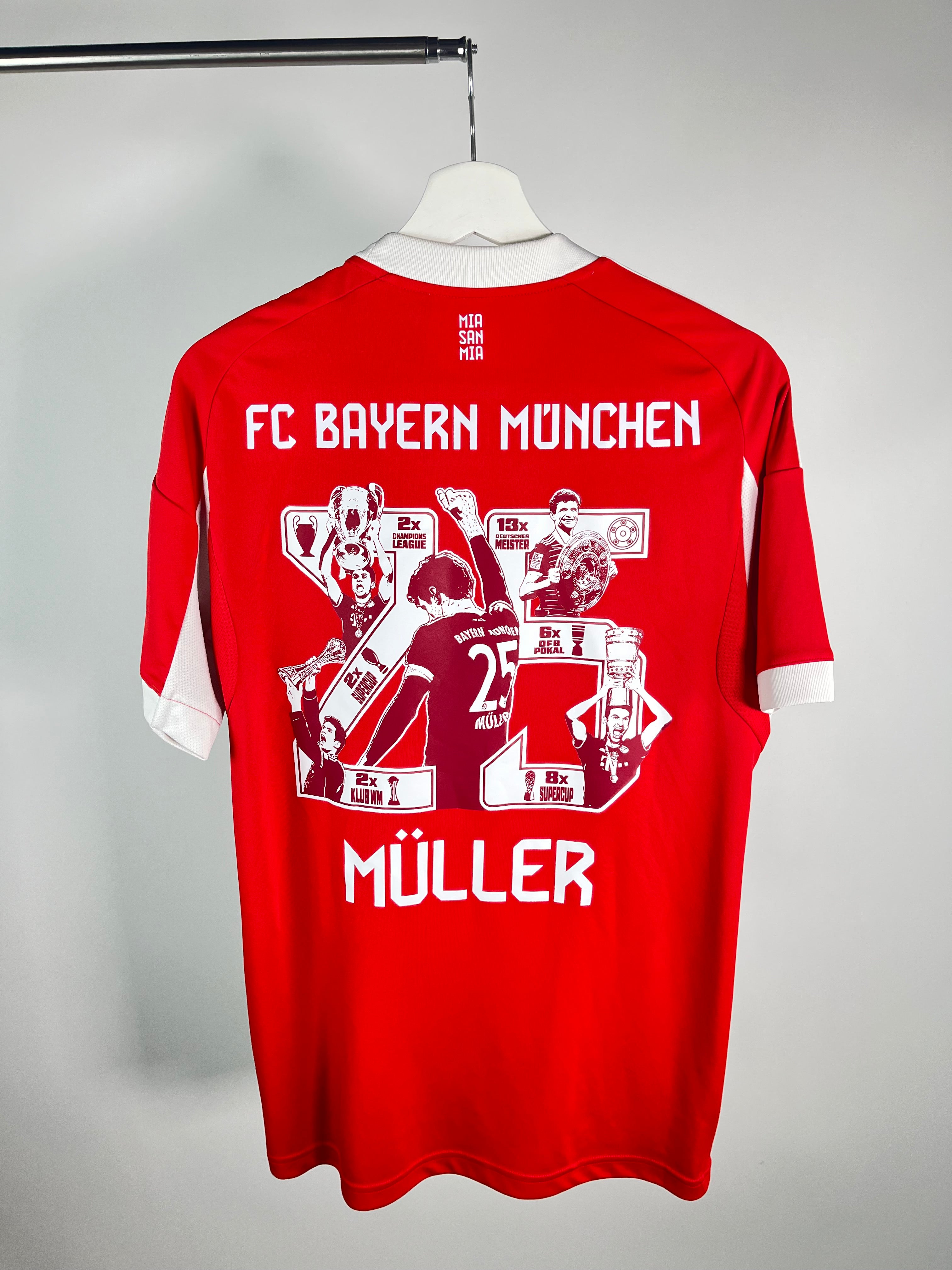 Jersey Bayern Munich Local Especial 2025 2026 Thomas Müller (M)