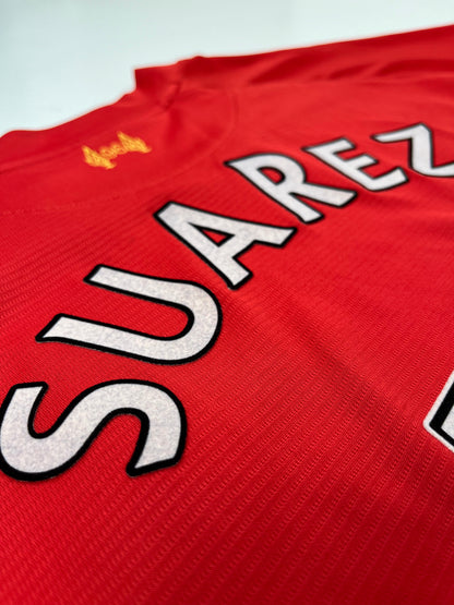 Jersey Liverpool Local 2013 2014 Luis Suárez (XXL)