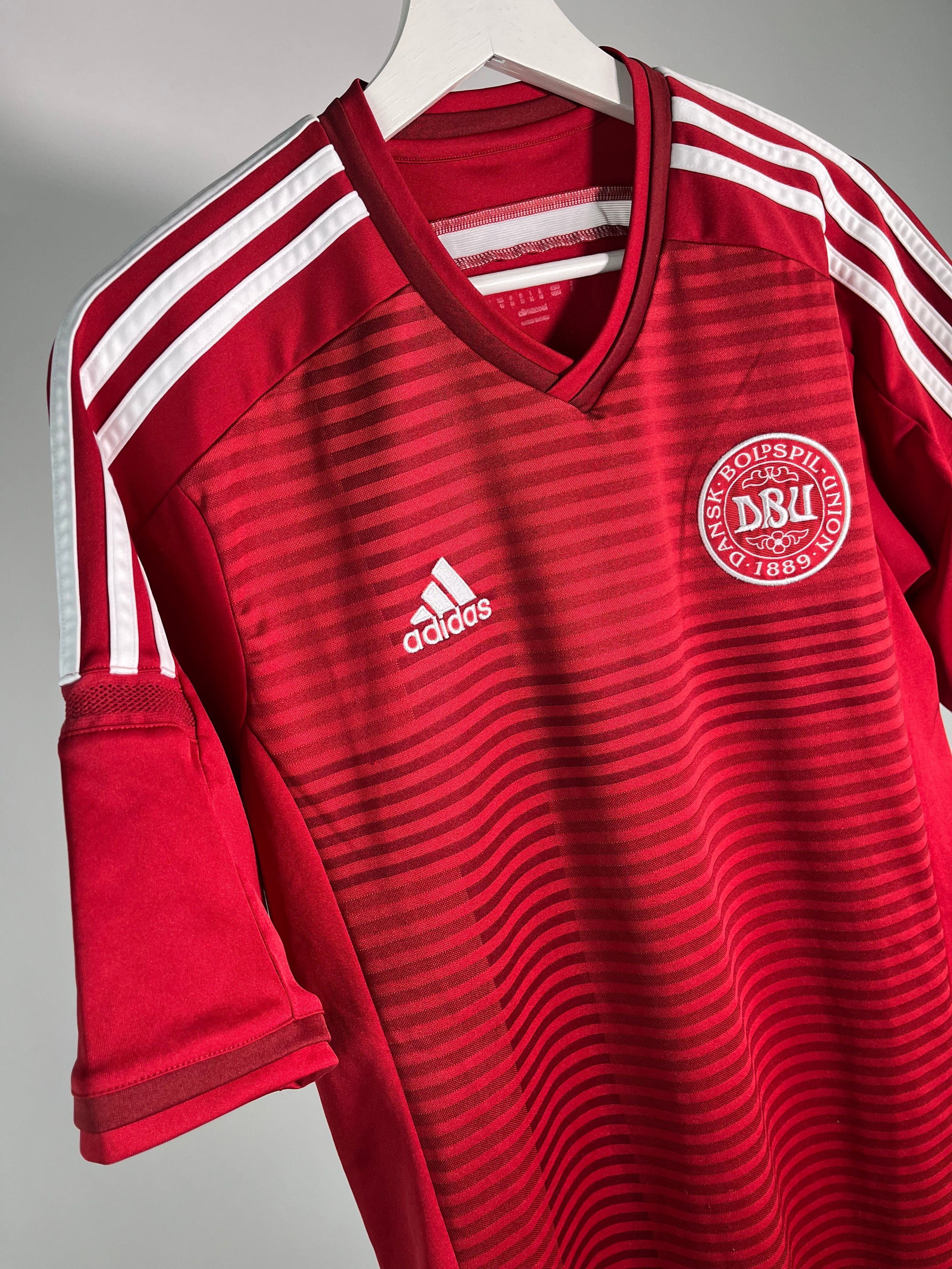 Jersey Dinamarca Local 2014 2016 (M)