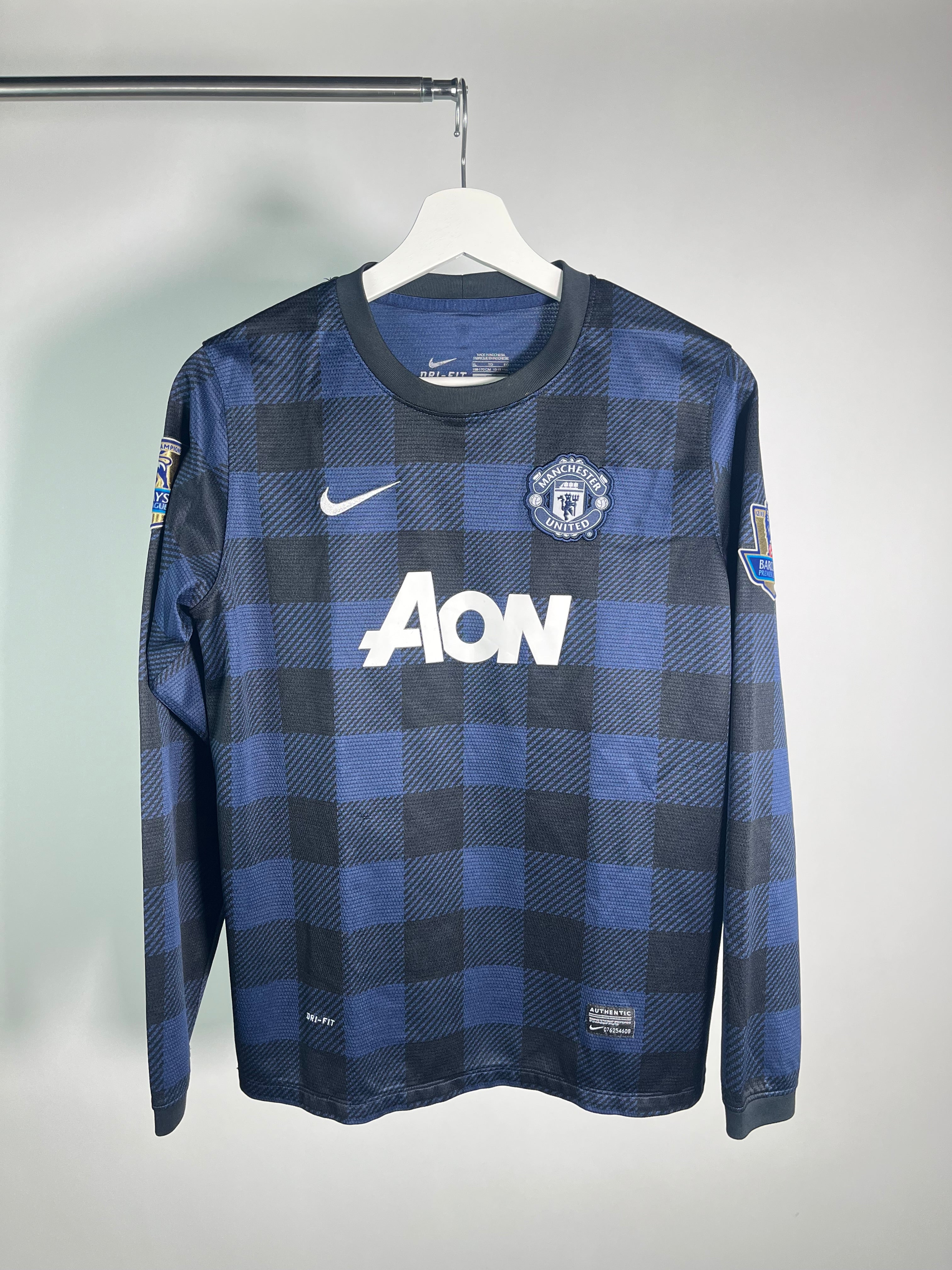 Jersey Manchester United Visita 2013 2014 Manga Larga Robin Van Persie ( XL Niño)