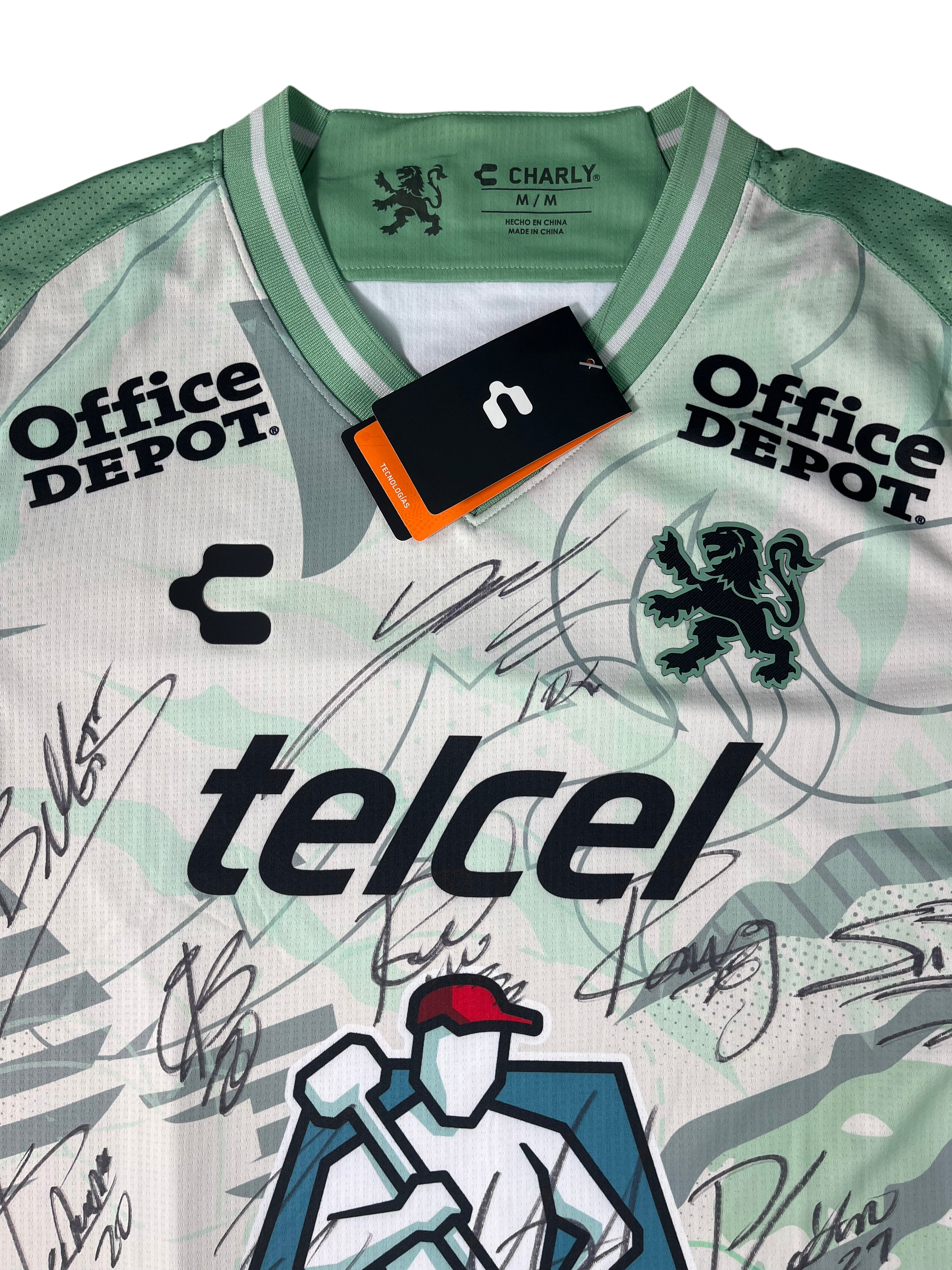 Jersey León Visita 2025 2026 *C/Etiquetas* Autografiado (M)