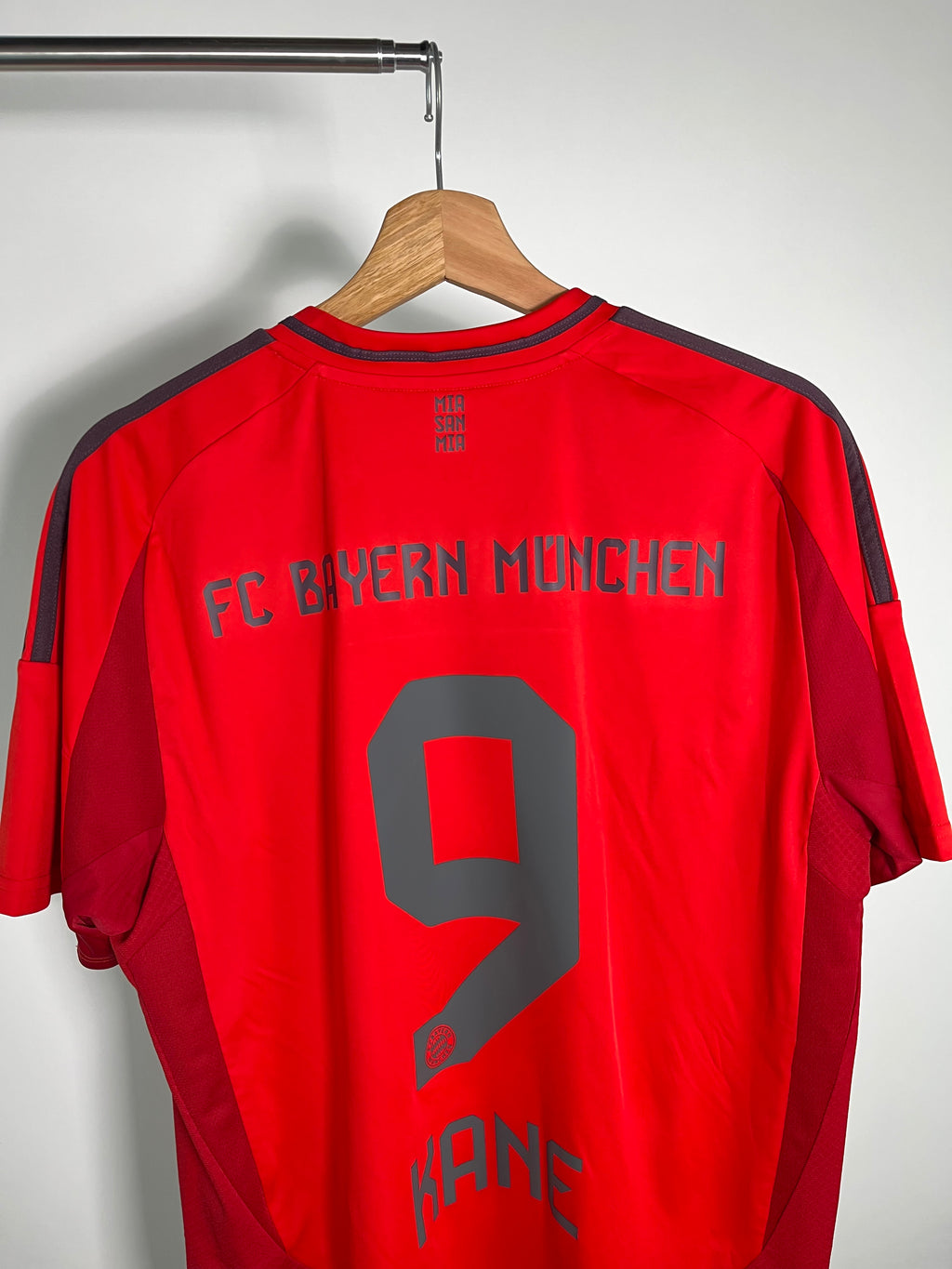 Jersey Bayern Munich Local 2024 2025 Harry Kane (L)