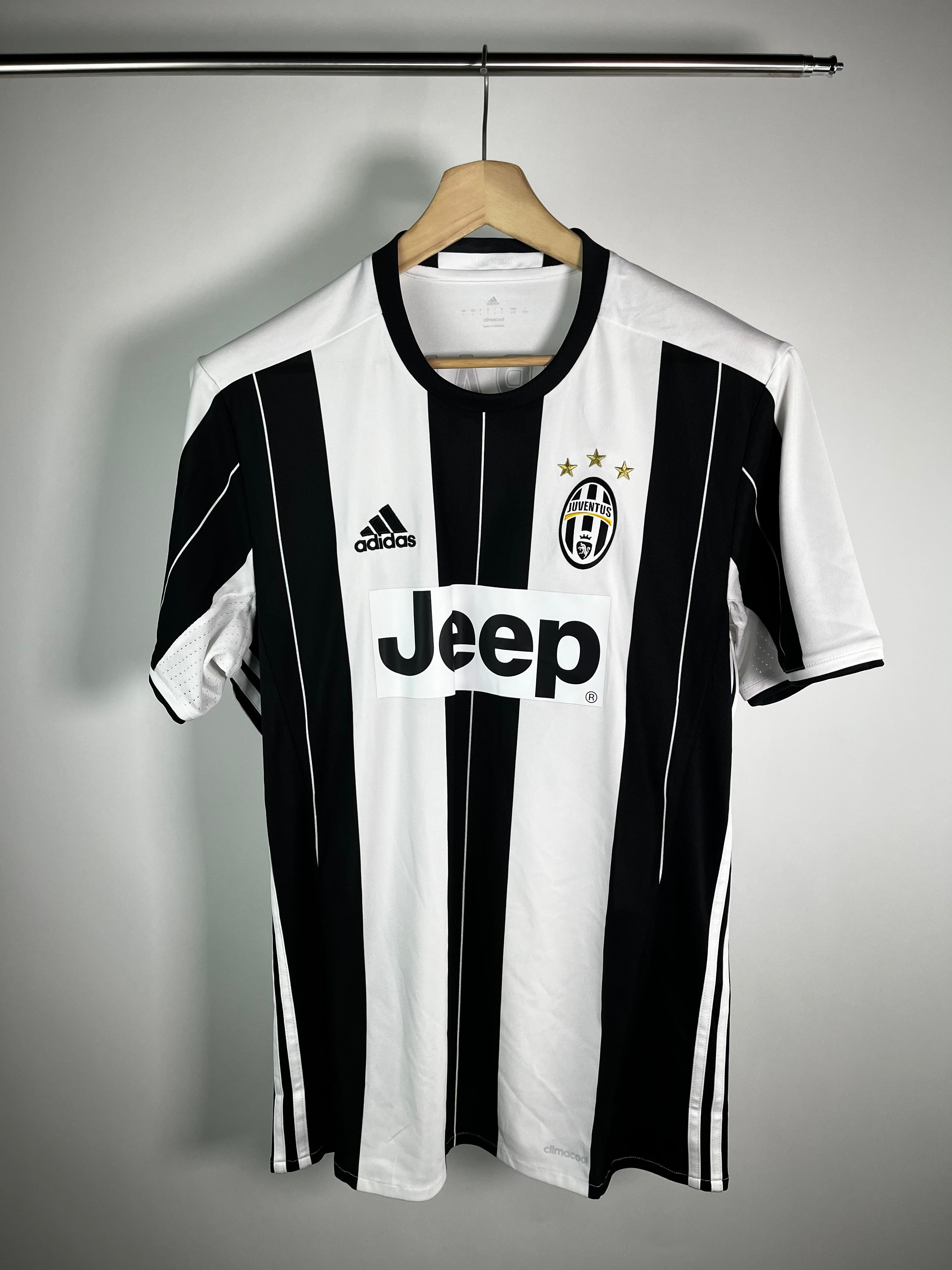 Jersey Juventus Local 2016 2017 Paulo Dybala (L)