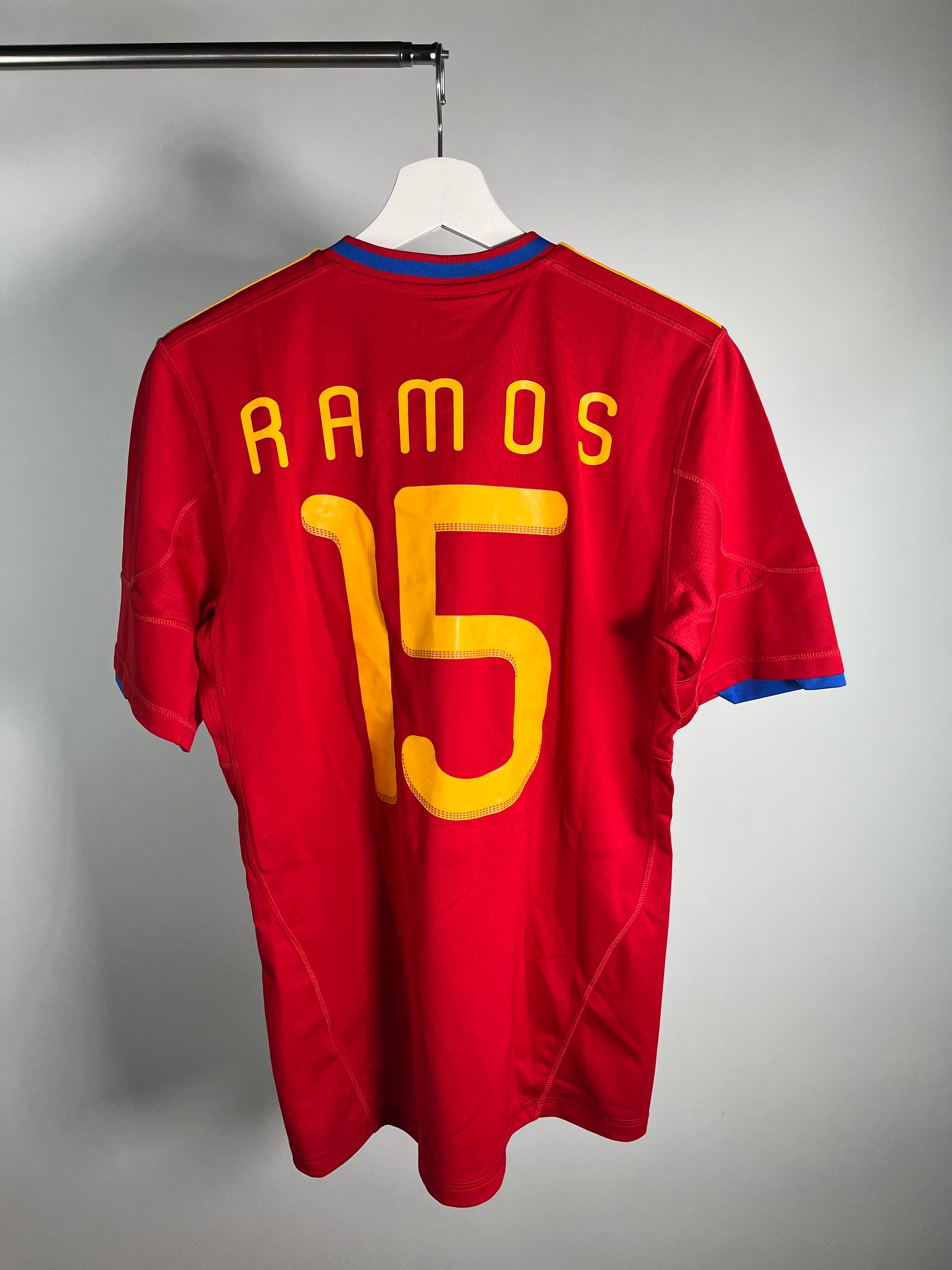 Jersey España Local 2010 2011 Sergio Ramos (S)
