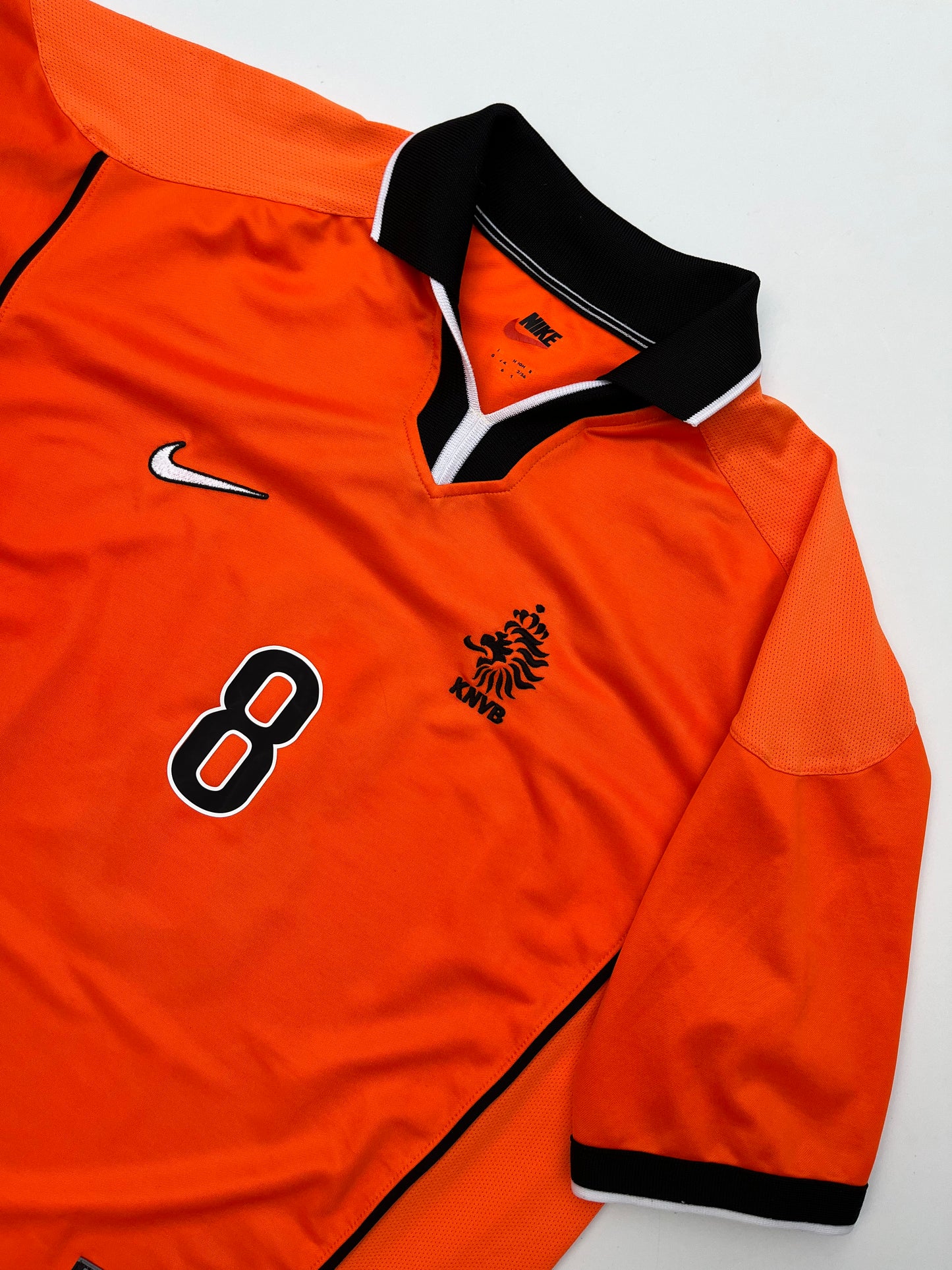 Jersey Países Bajos Local 1998 1999 Dennis Bergkamp (L)