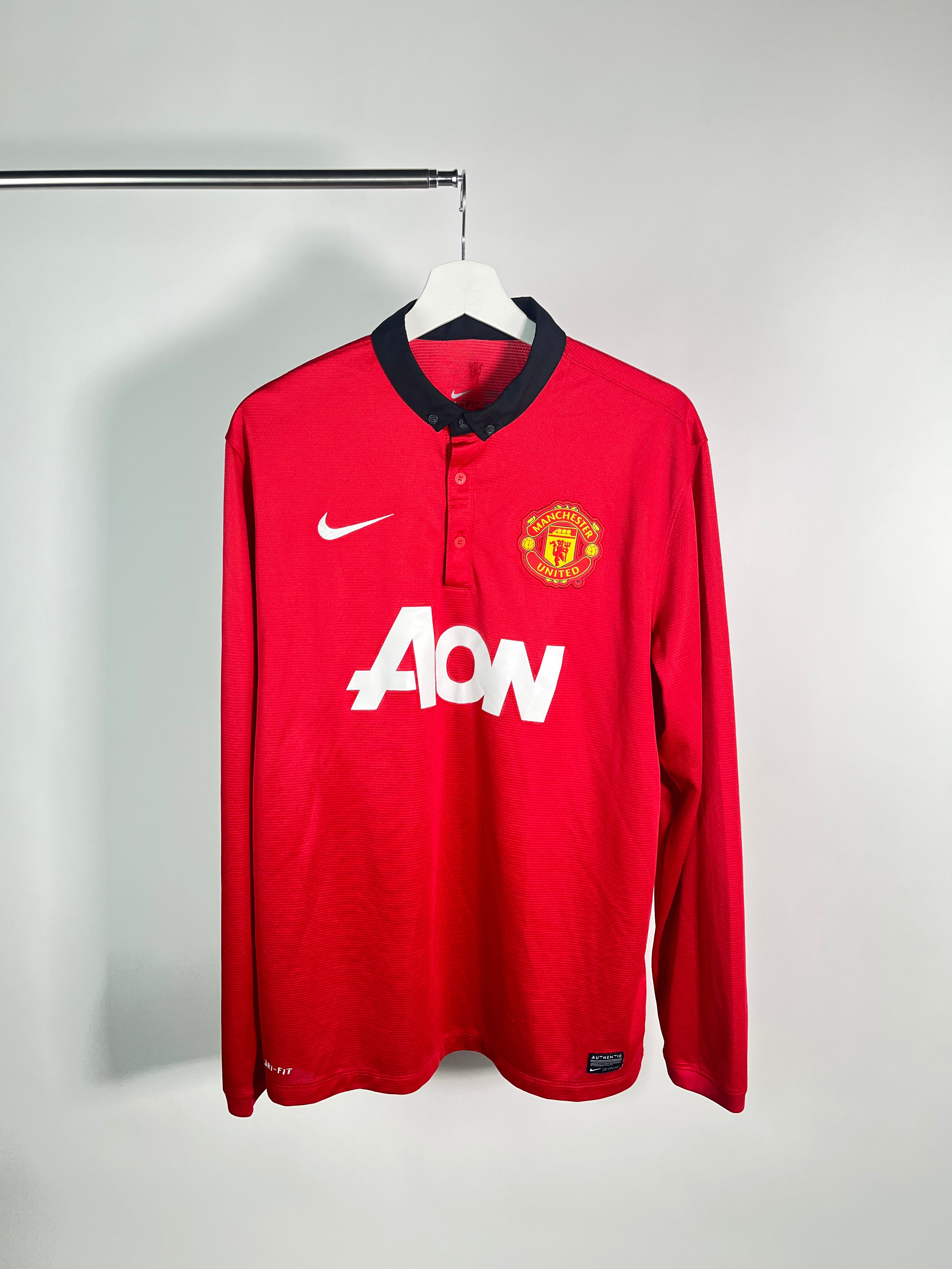 Jersey Manchester United Local 2013 2014 Manga Larga Robin Van Persie (L)