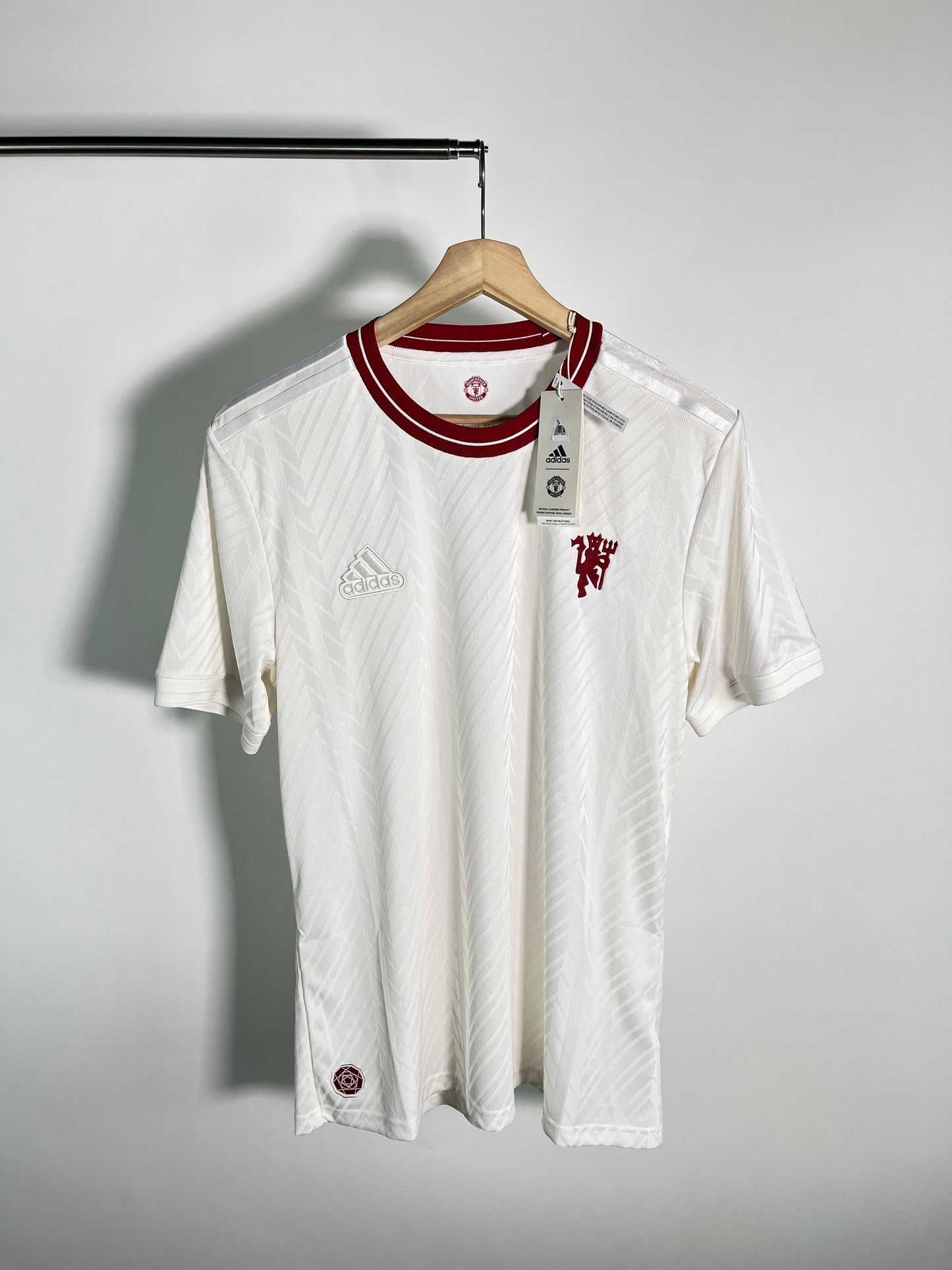 Jersey Manchester United Tercera 2023 2024 *C/Etiquetas* (L)