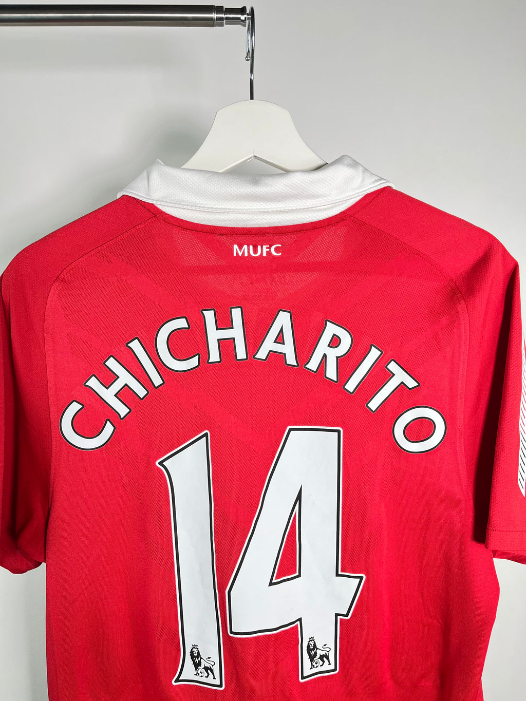 Jersey Manchester United  Local 2010 2011 Chicharito (S)