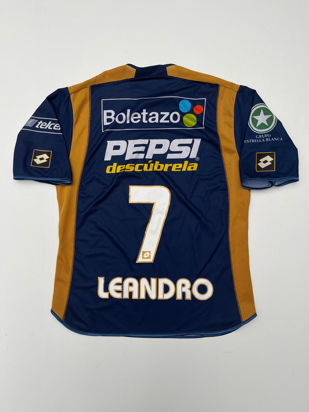 Jersey Pumas Visita 2004 2005 Leandro (L)