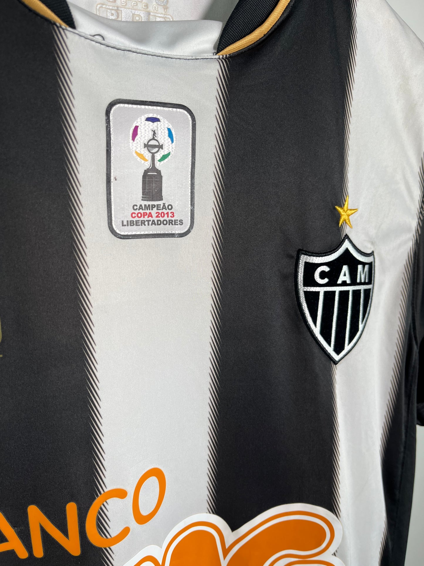 Jersey Atlético Mineiro Local 2013 2014 Ronaldinho (S)