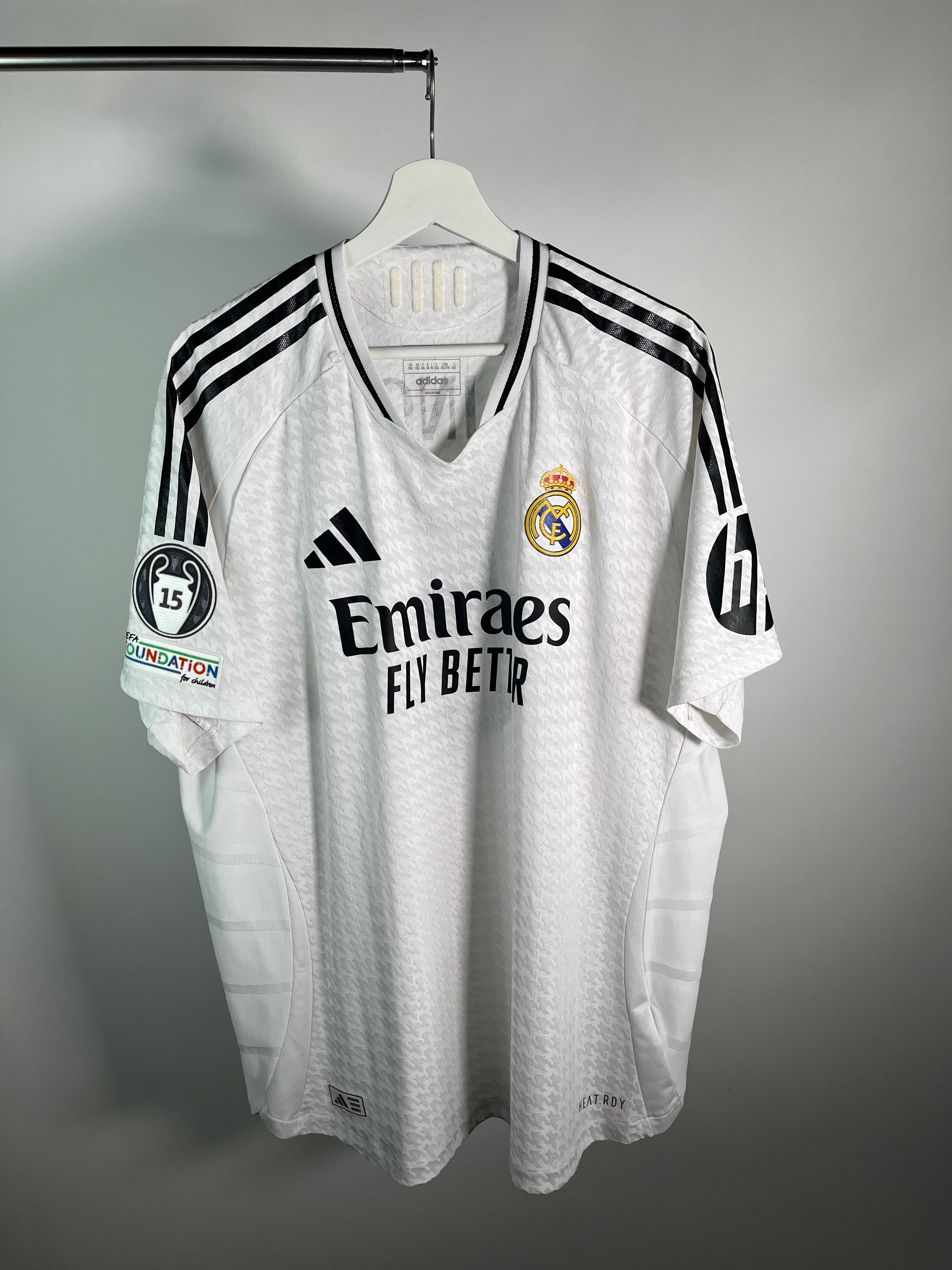 Jersey Real Madrid Local 2024 2025 Versión Jugador Jude Bellingham (XXL)