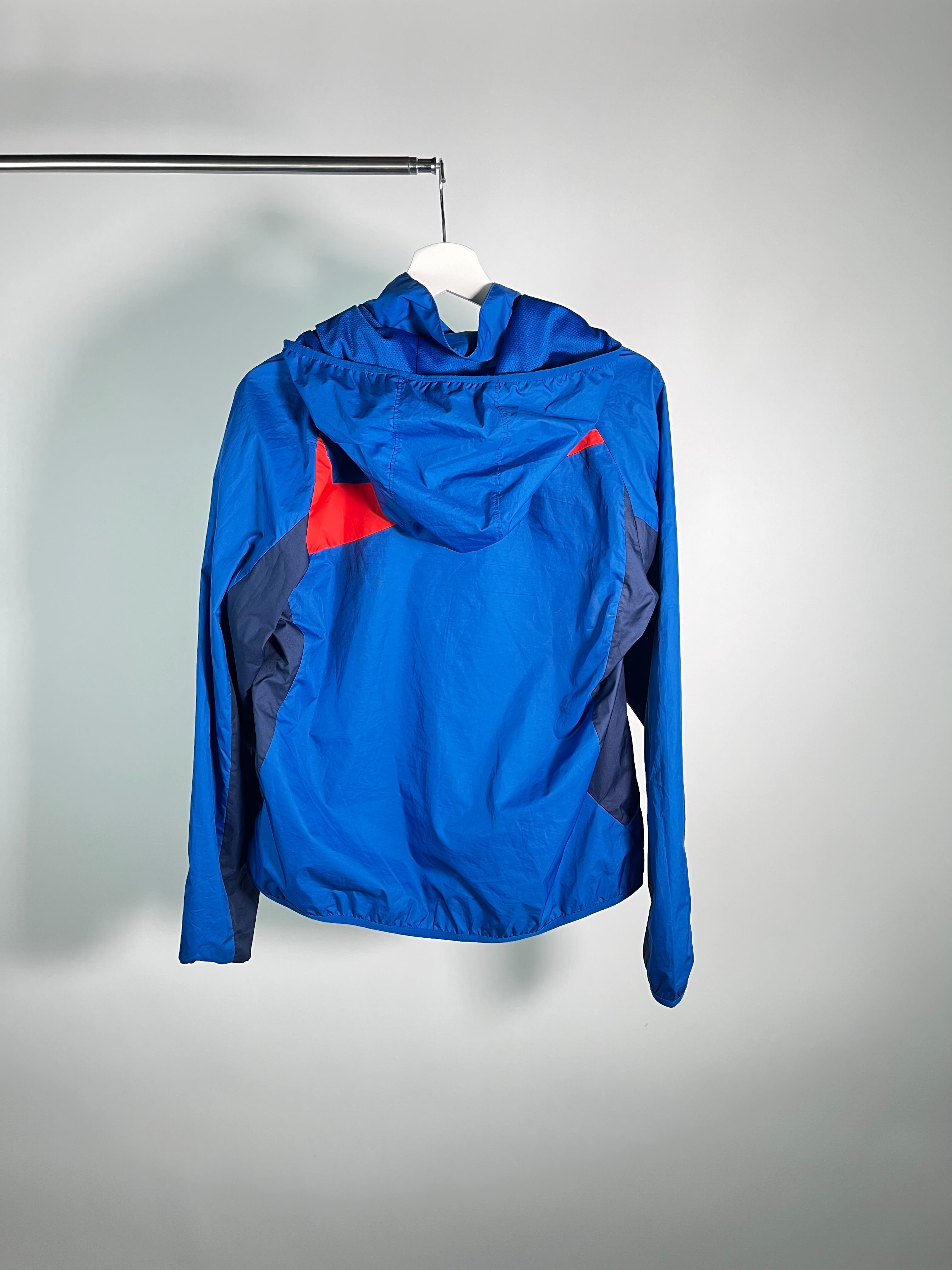 Chamarra Club América 2023 2024 (M Mujer)