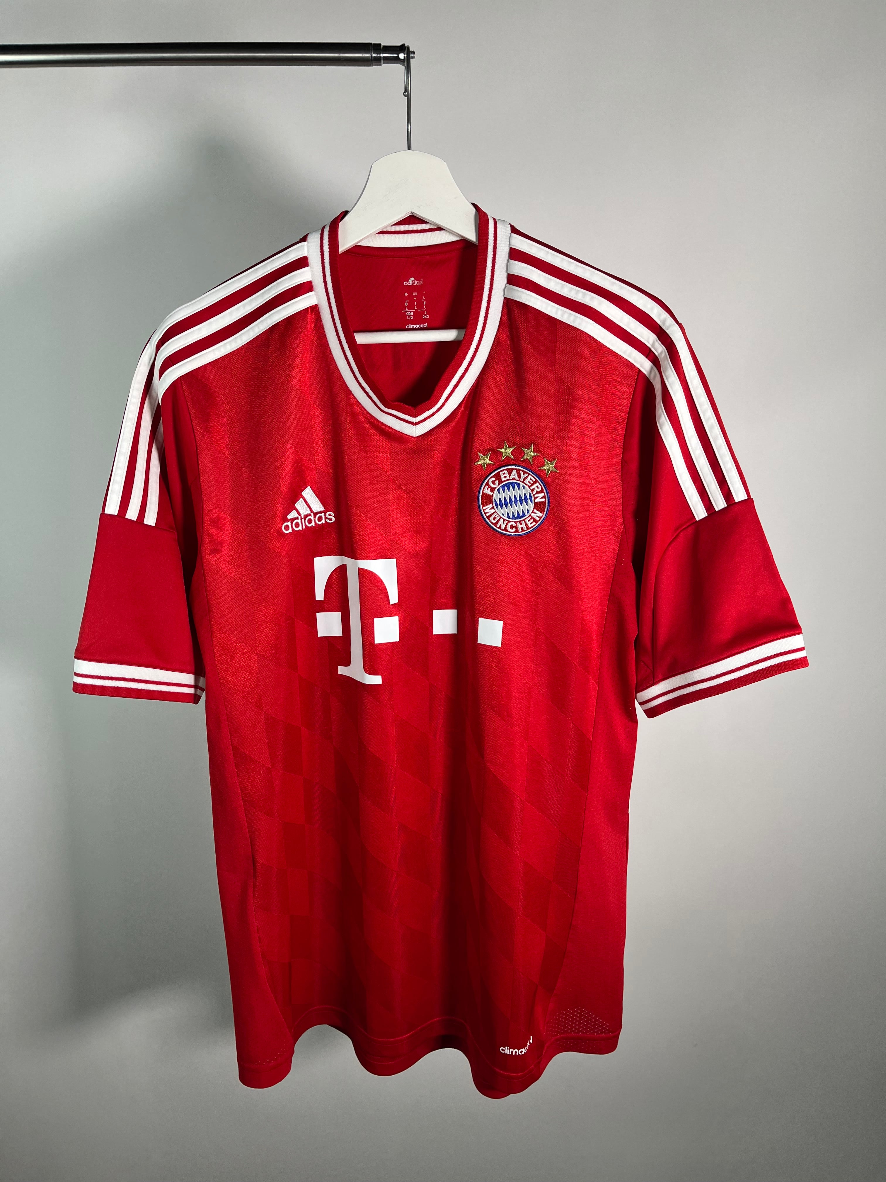 Jersey Bayern Munich Local 2013 2014 Thomas Muller (L)