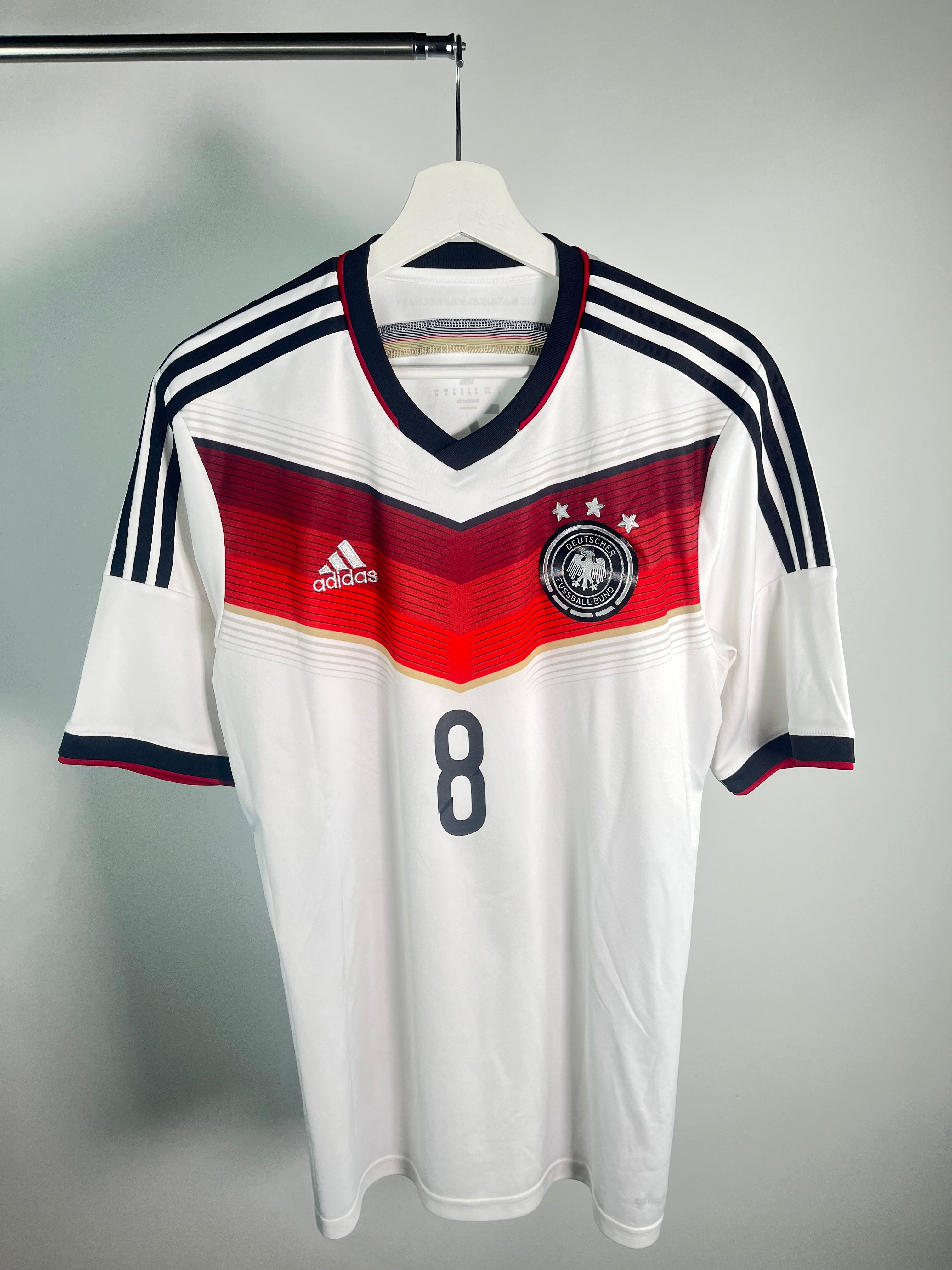 Jersey Alemania Local 2014 2016 Mesut Ozil (M)