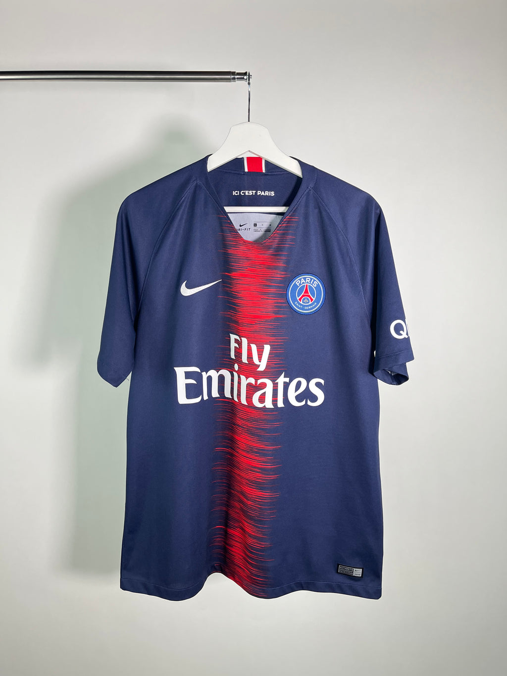 Jersey PSG Local 2018 2019 Kylian Mbappé (L)