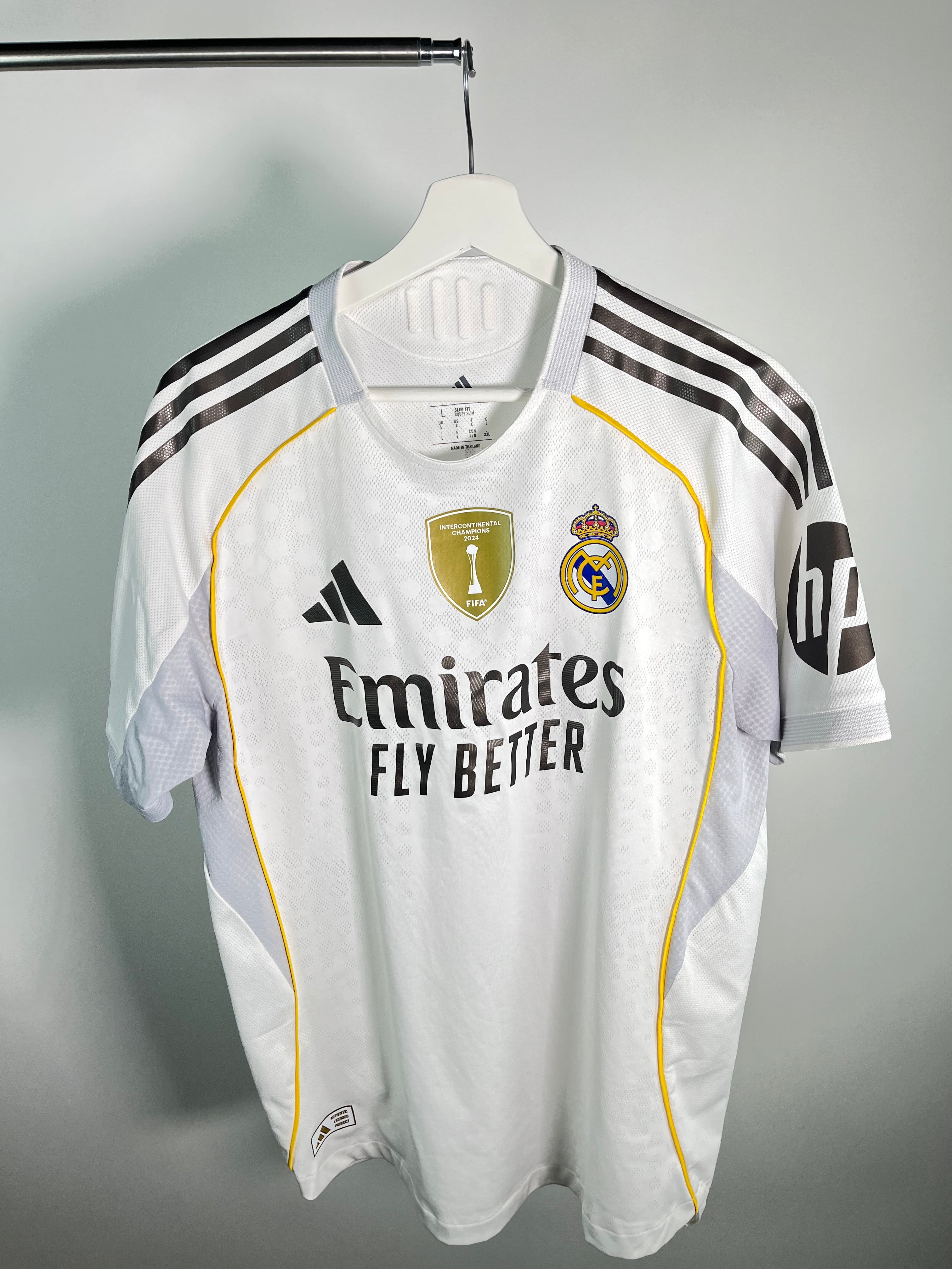 Jersey Real Madrid Local *Mundial de Clubes* 2025 2026 Versión Jugador Vinícius Júnior (L)
