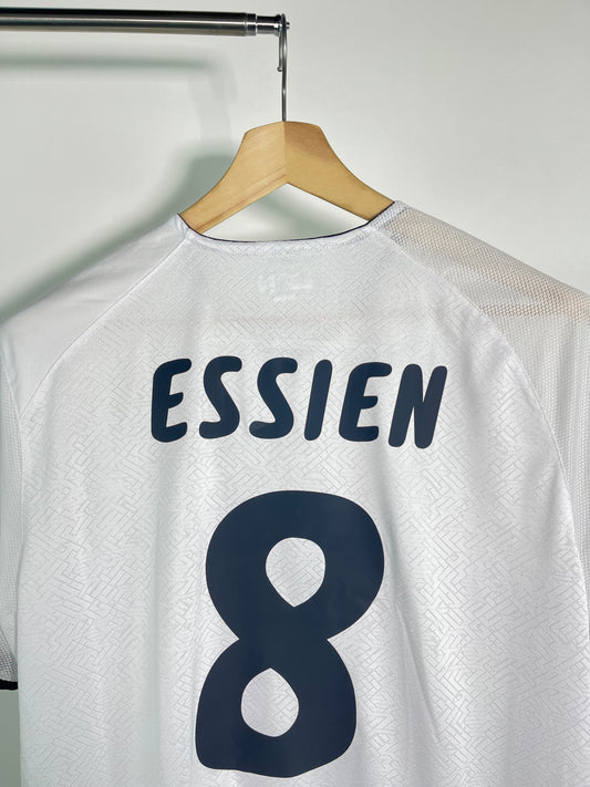Jersey Ghana Local 2010 2012 Michael Essien (XL)