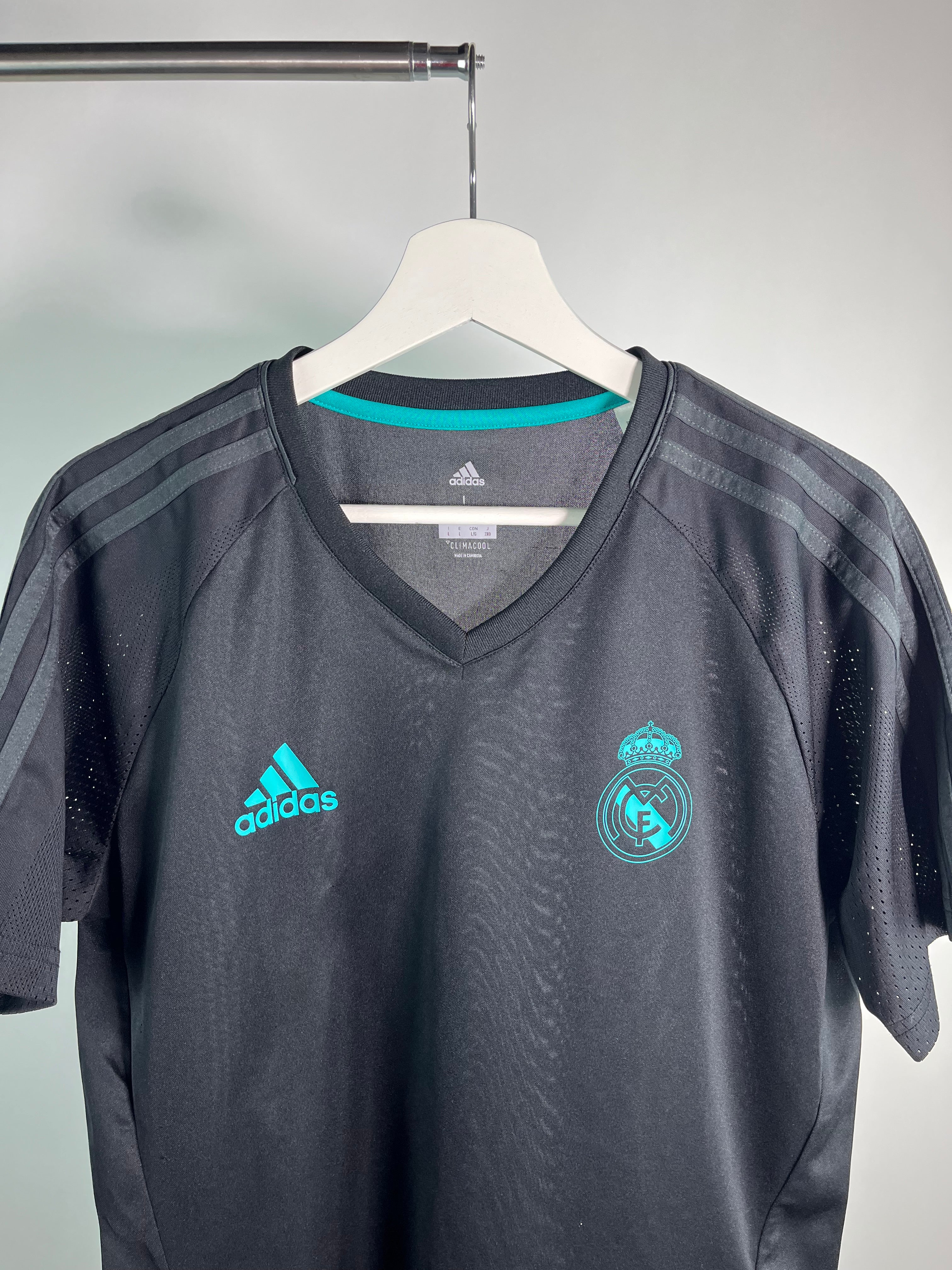 Jersey Real Madrid Entrenamiento 2017 2018 Versión Jugador (L)