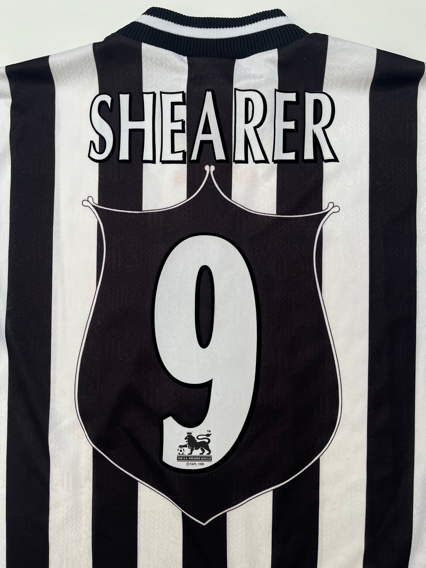 Jersey Newcastle United Local 1997 1998 Alan Shearer (M)
