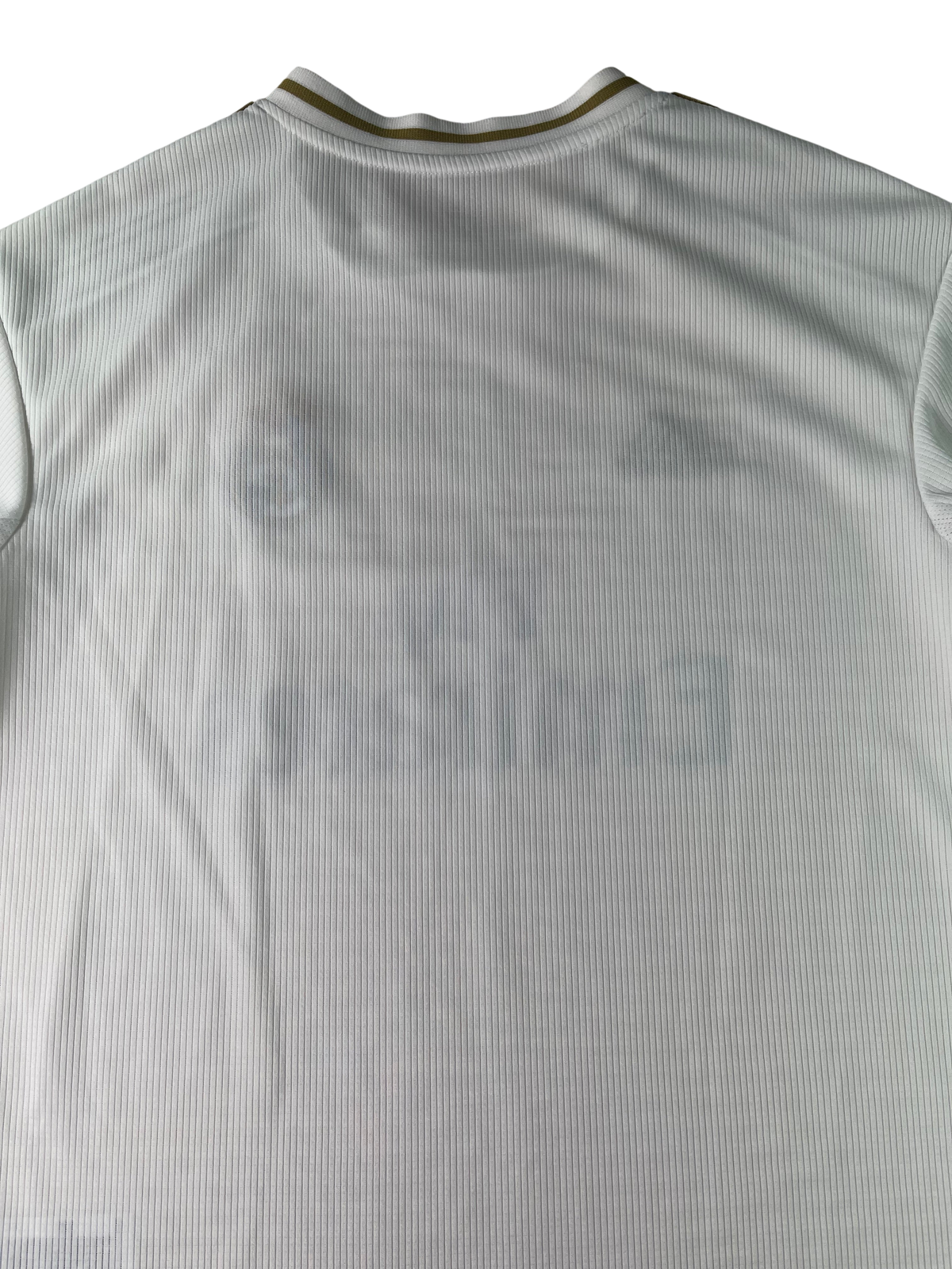 Jersey Real Madrid Local 2019 2020 (M Niño)