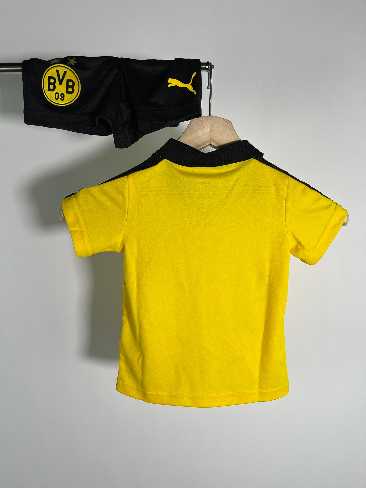 Jersey Borussia Dortmund Local 2015 2016 *C/Etiquetas* (2 años)