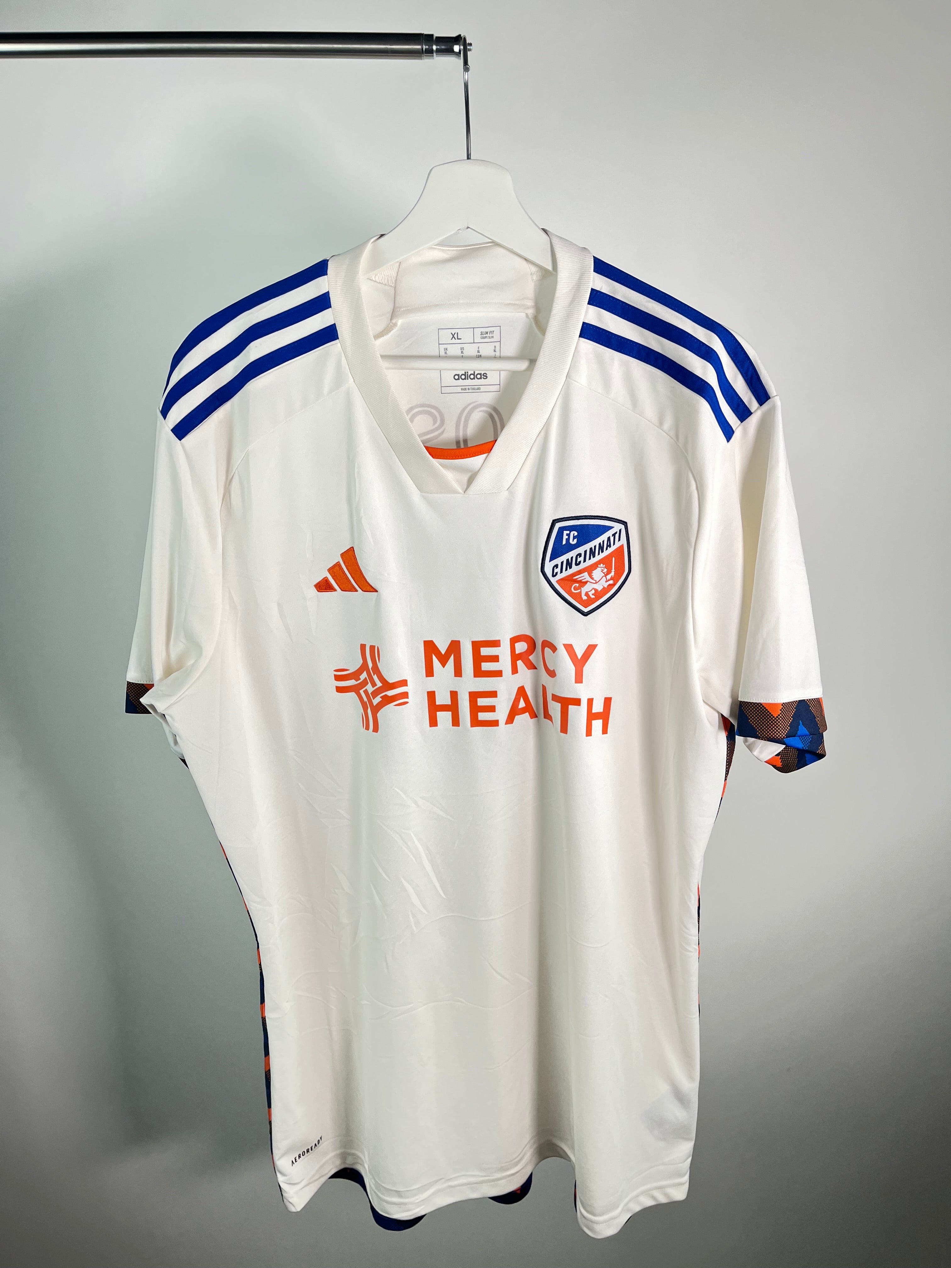 Jersey Cincinnati F.C. Visita 2024 2025 Luciano Acosta (XL)