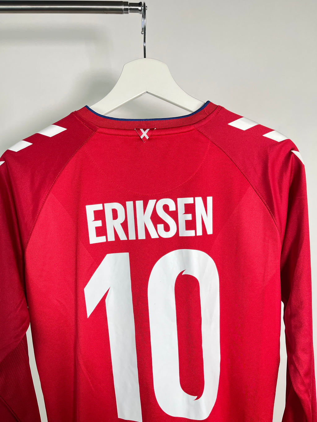 Jersey Dinamarca Local 2018 2020 Manga Larga Christian Eriksen (XS)