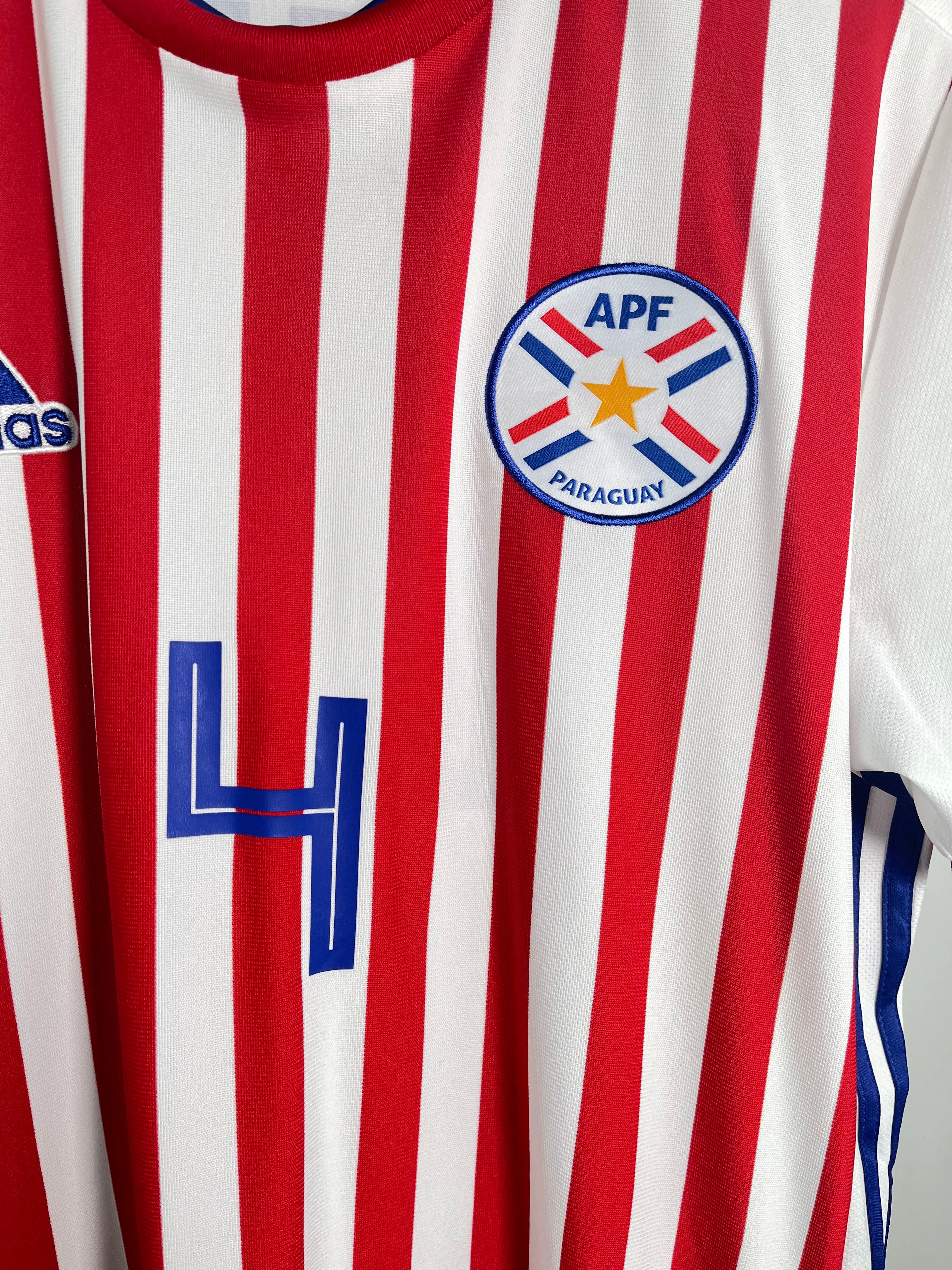 Jersey Paraguay Local 2018 2020 Darío Verón (M)