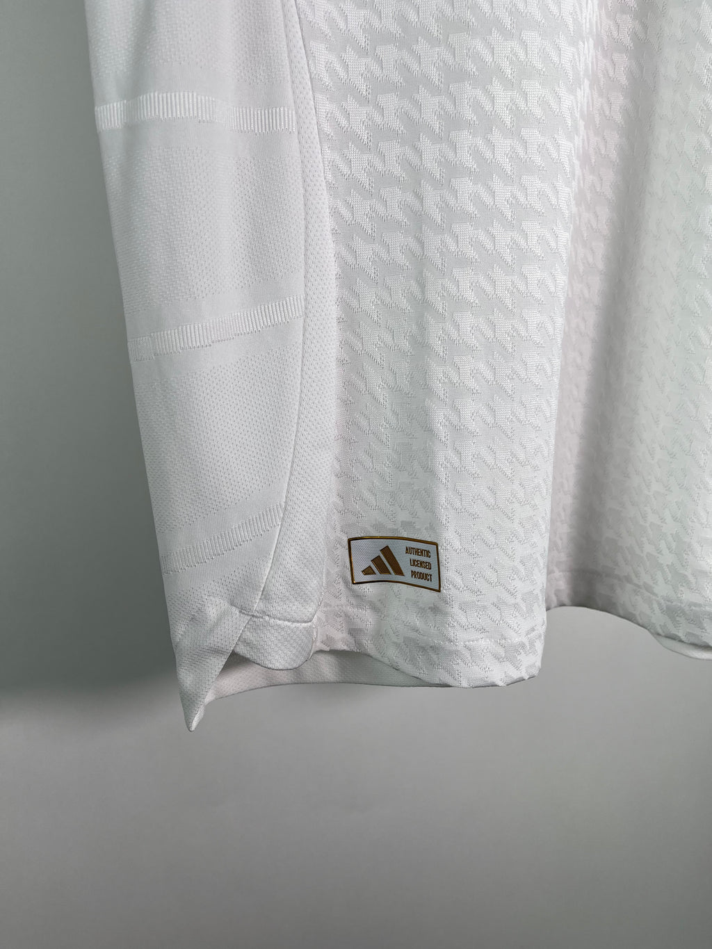 Jersey Real Madrid Local 2024 2025 Versión Jugador Kylian Mbappé (L)