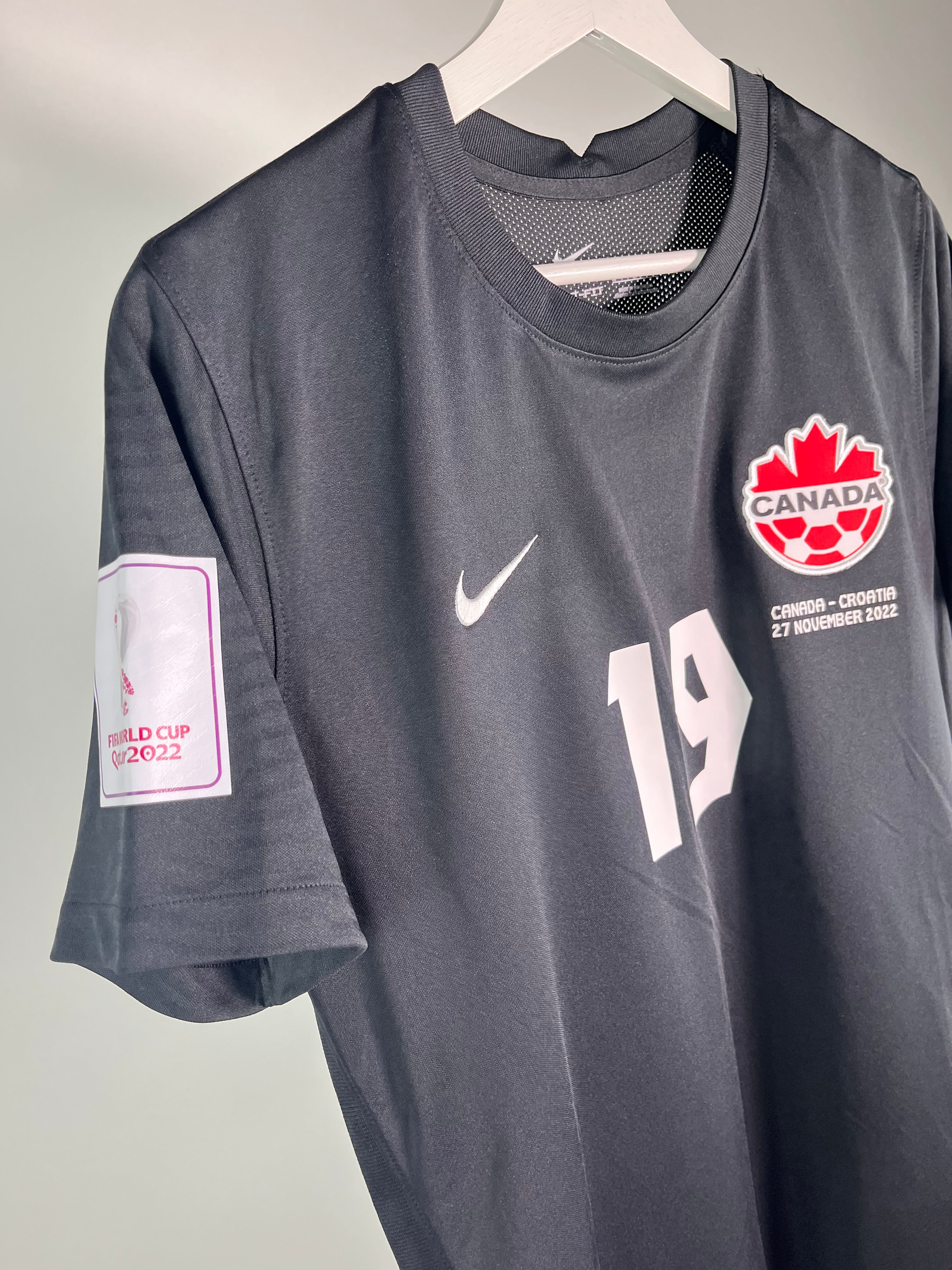Jersey Canadá Tercera 2022 2023 Alphonso Davies (M)