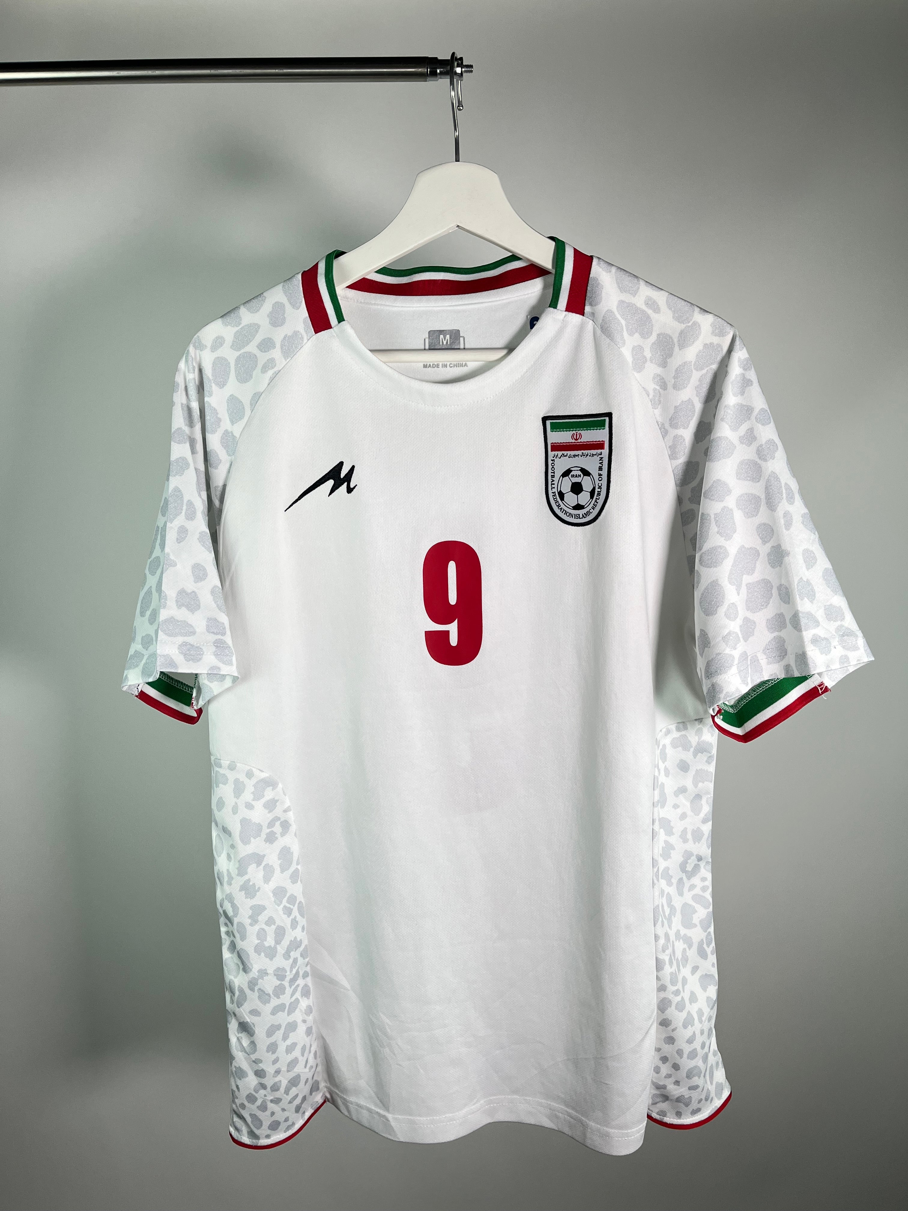 Jersey Iran Local 2022 2024 Mehdi Taremi (M)