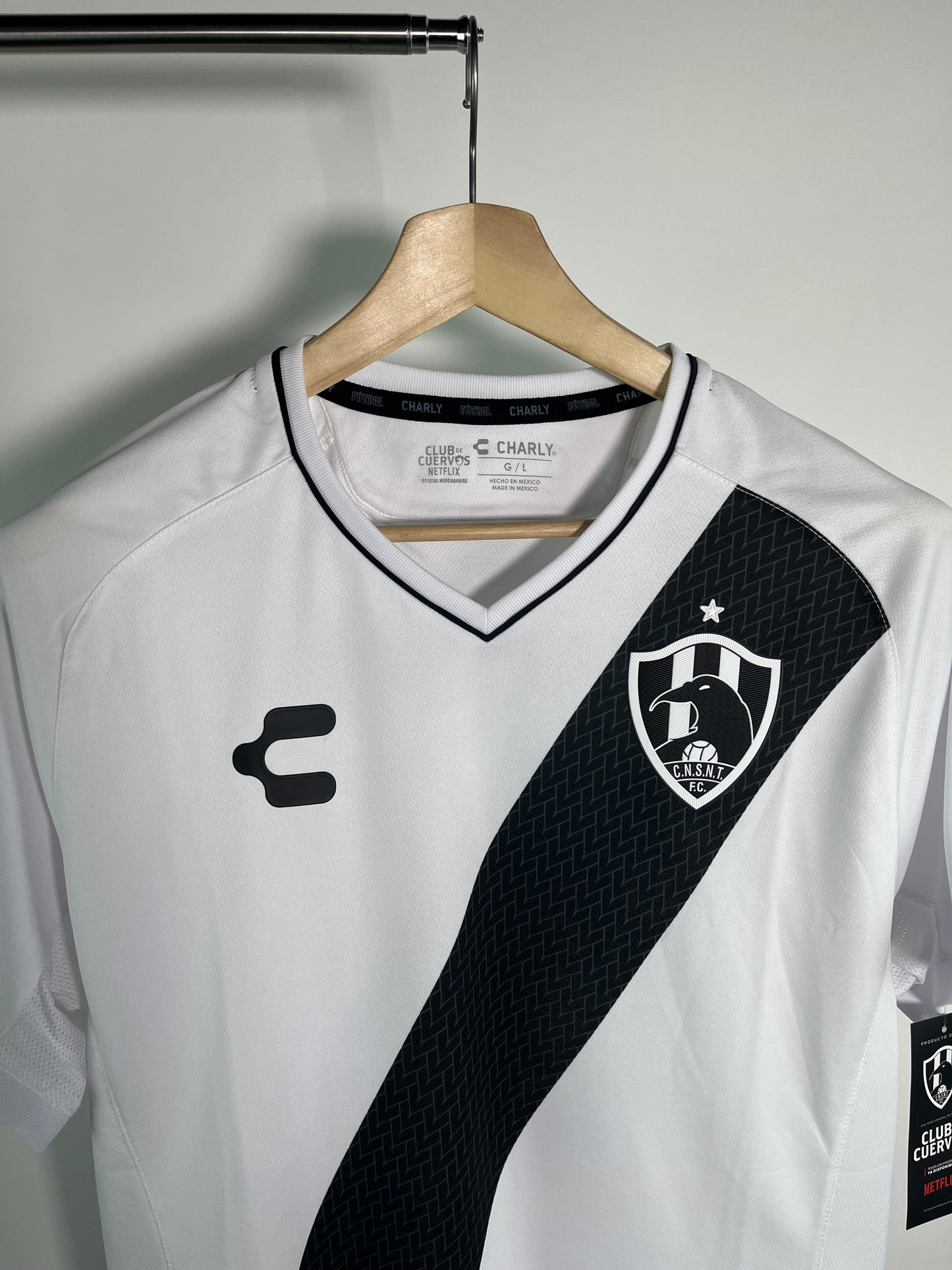 Jersey Club de Cuervos Especial 2019 *C/Etiquetas* (L)