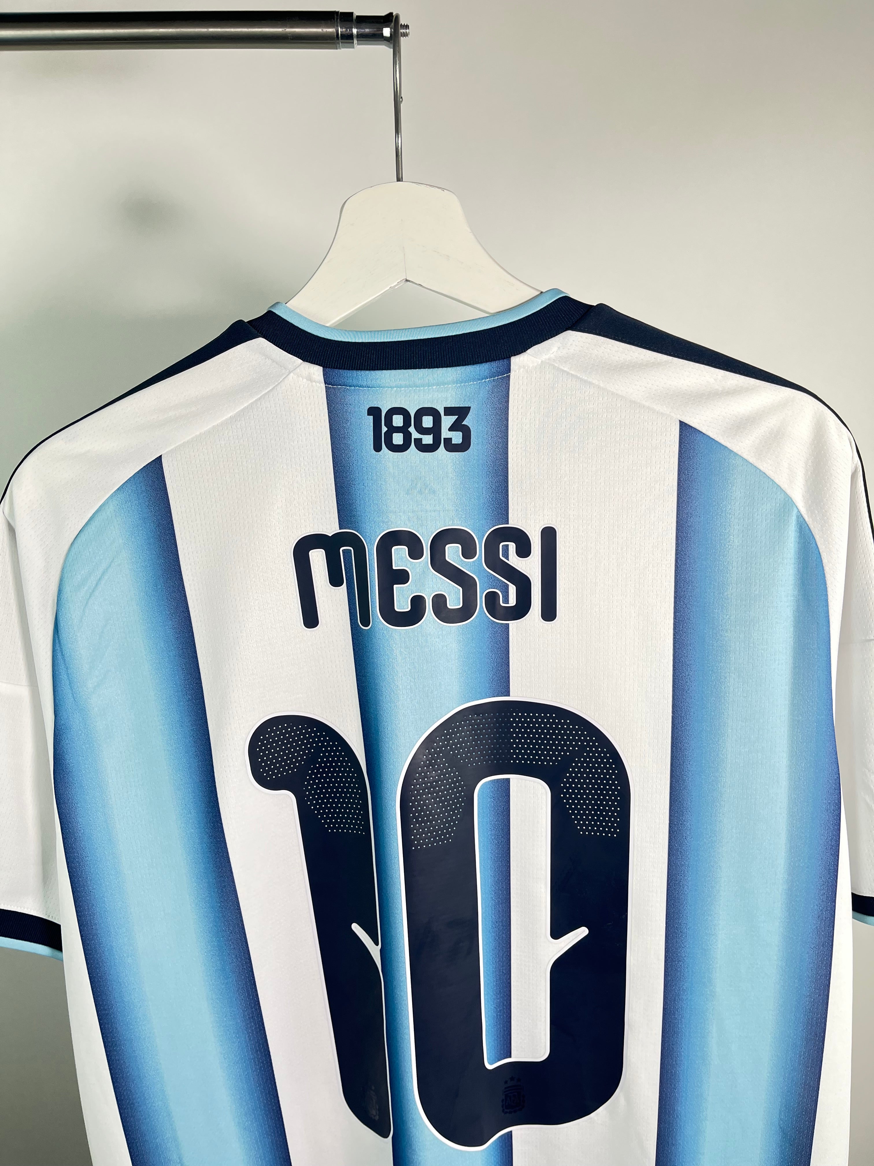Jersey Argentina Local 2026 2027 Lionel Messi (L)