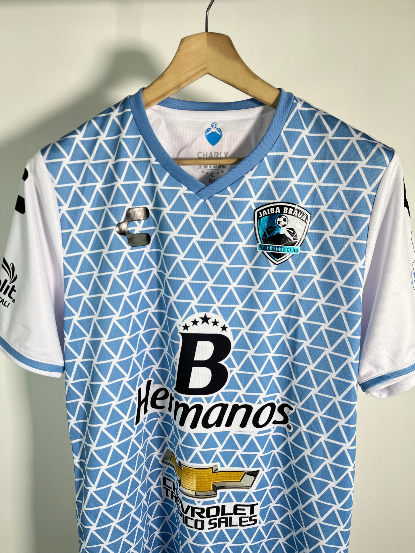 Jersey Jaiba Brava Local 2017 2018 (L)