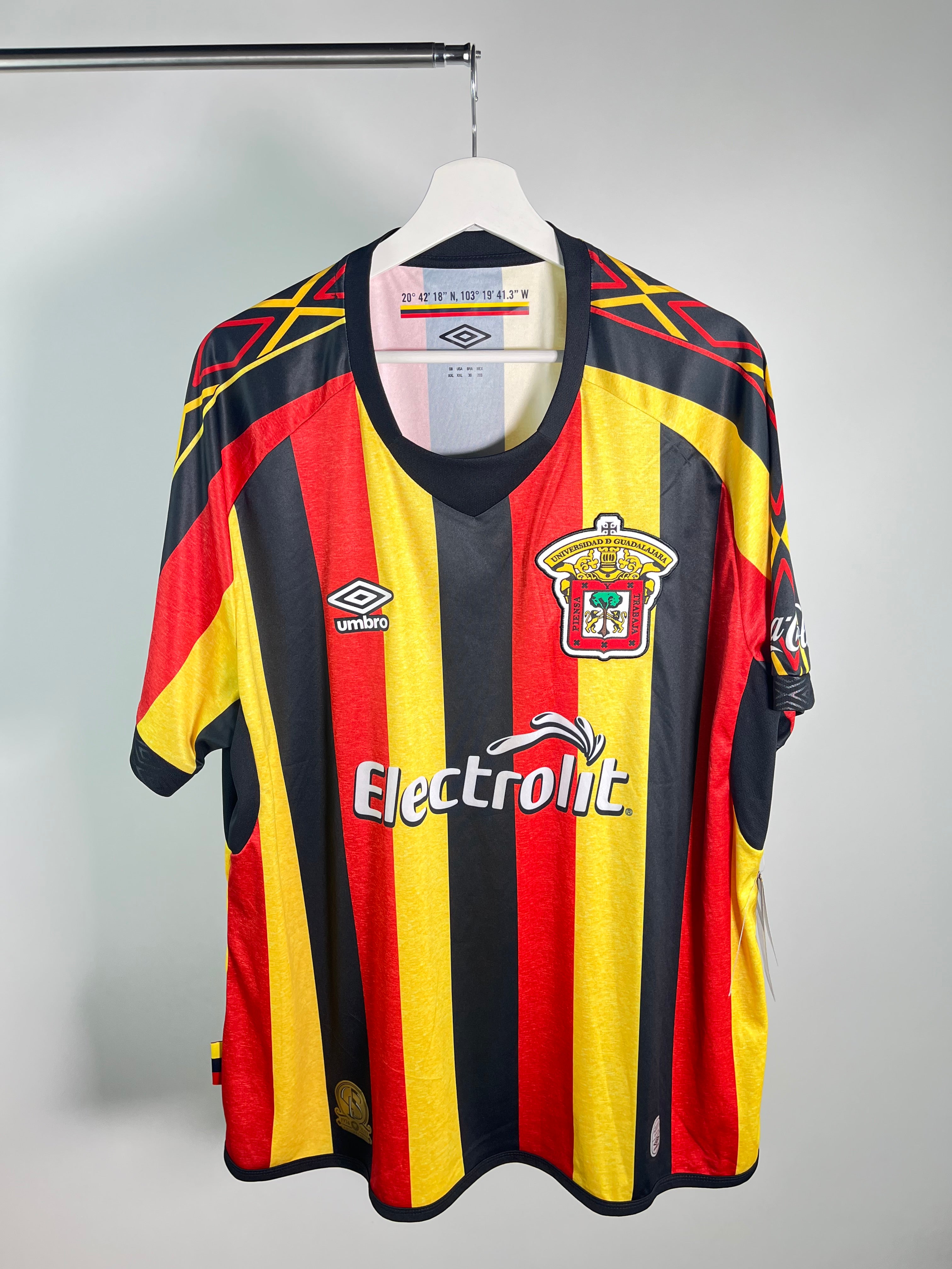 Jersey Leones Negros Local 2019 2020 *C/Etiquetas* (XXL)