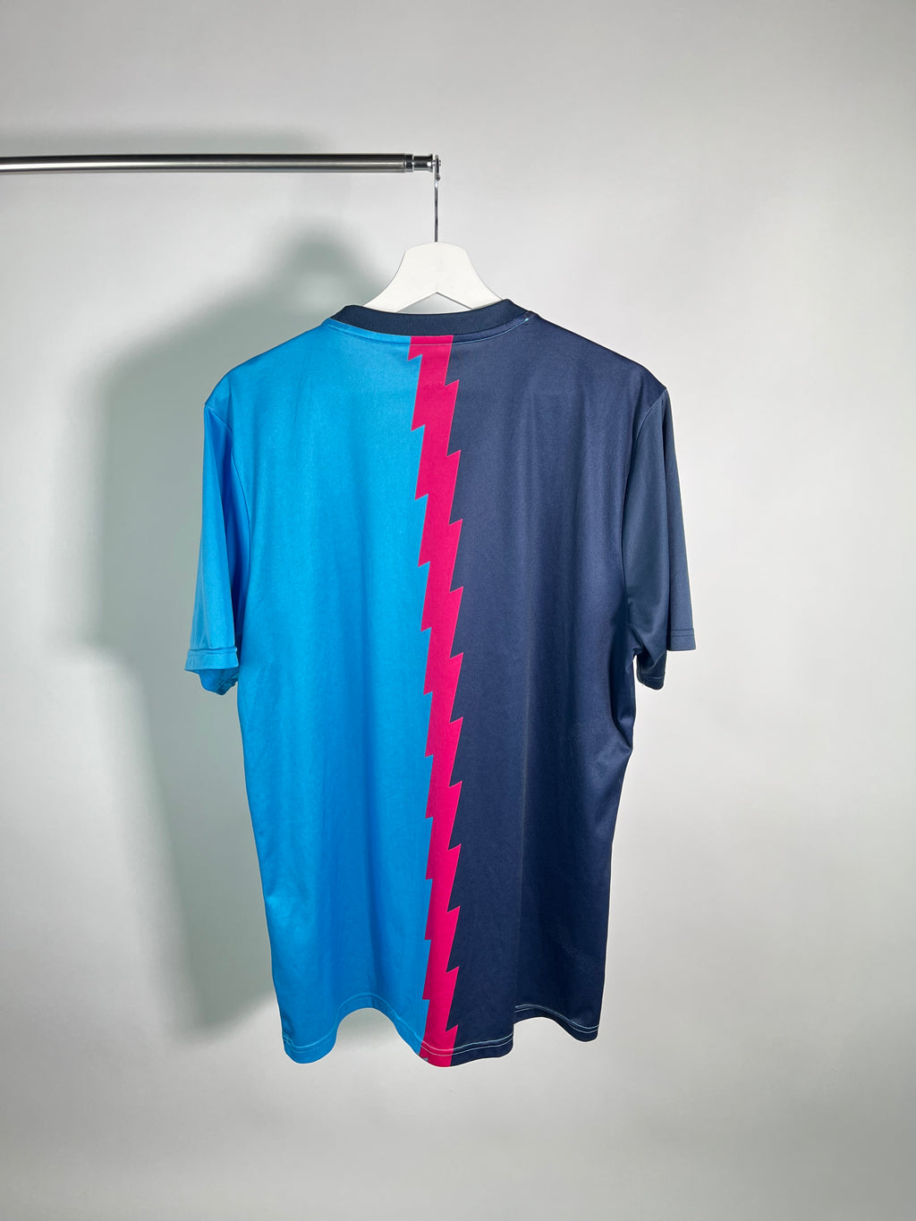 Jersey Arsenal Entrenamiento 2022 2023 (L)