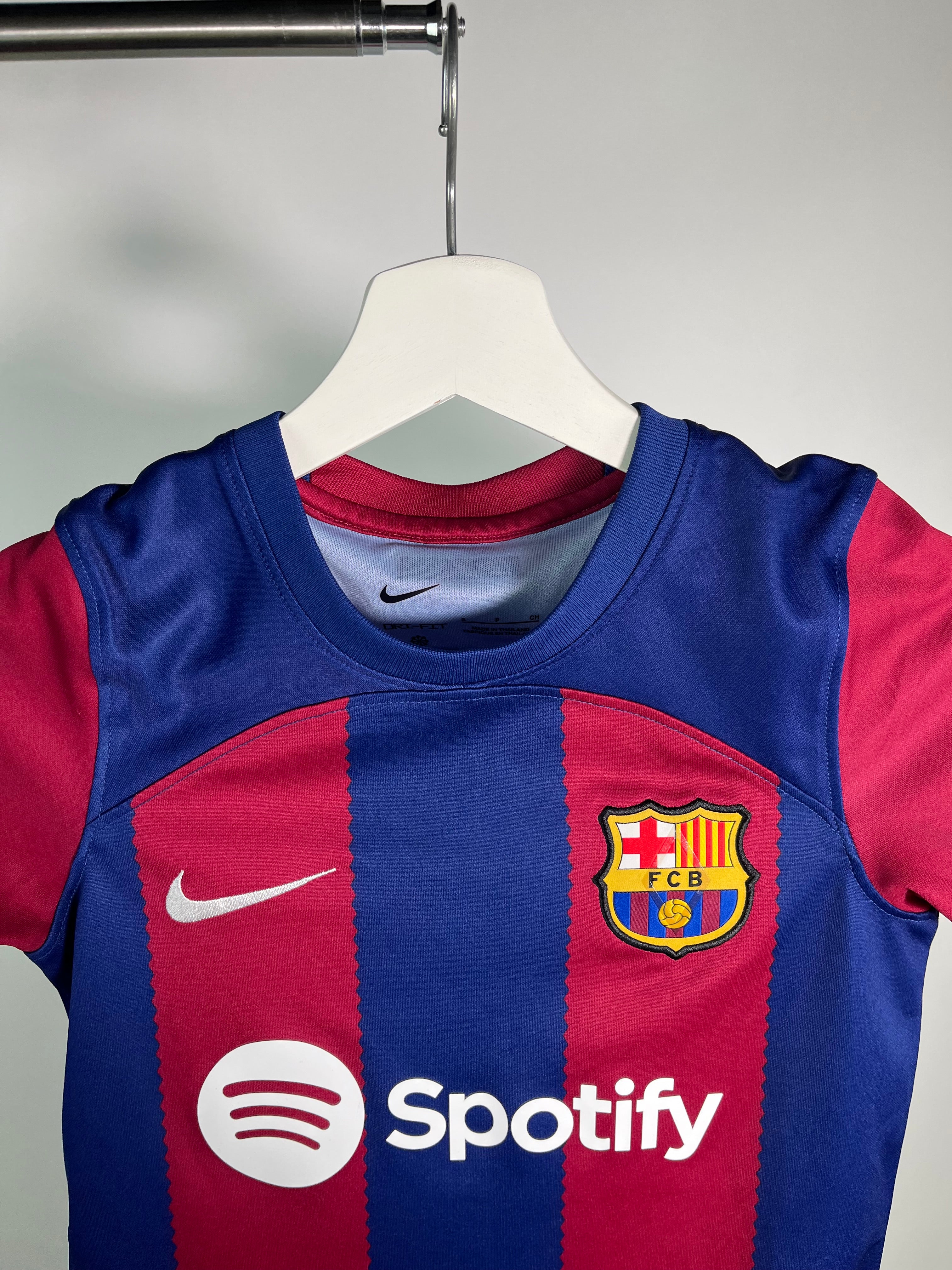Jersey Barcelona Local 2023 2024 (S Niño)