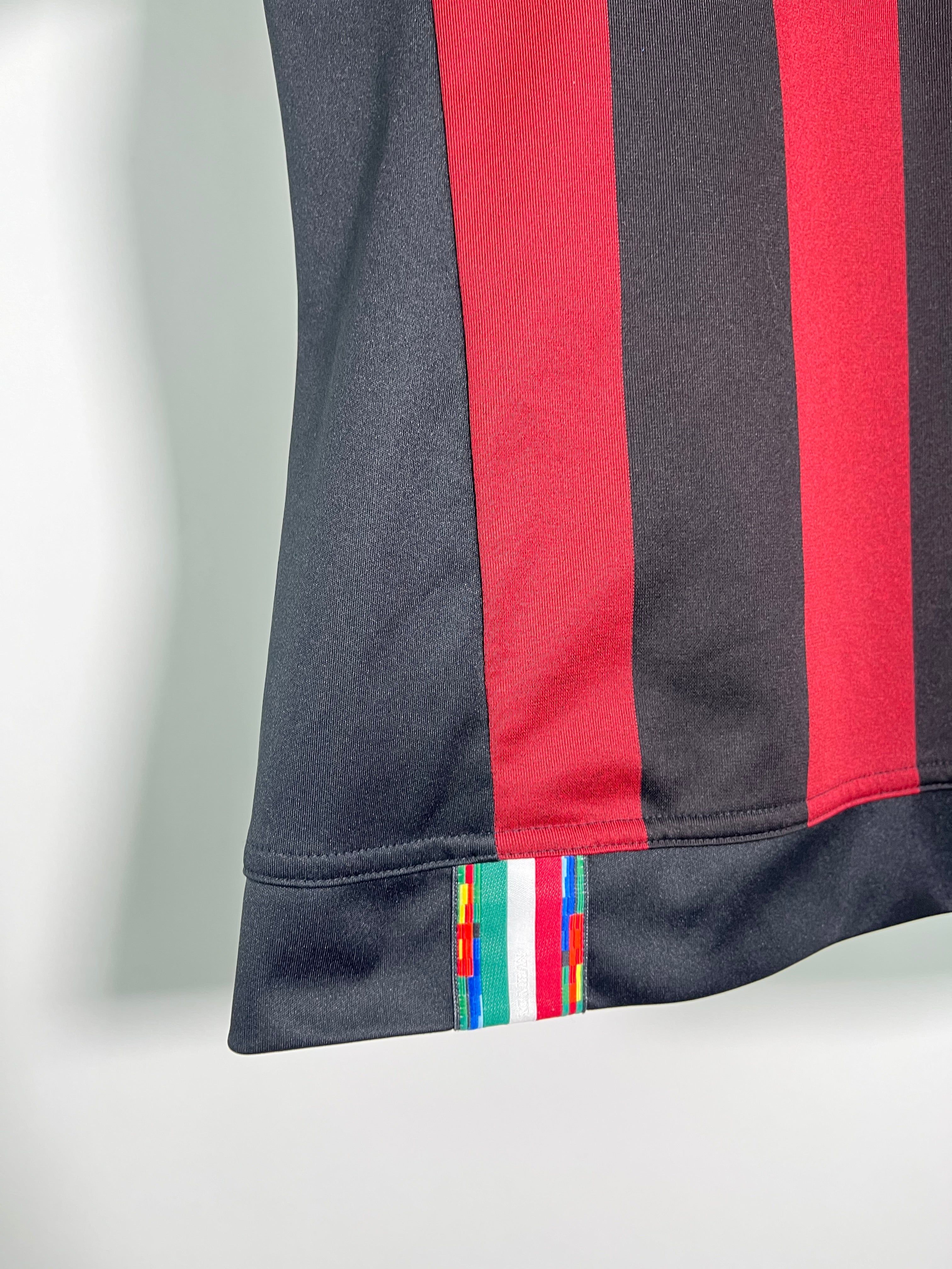 Jersey AC Milan Local 2015 2016 Riccardo Montolivo (S)