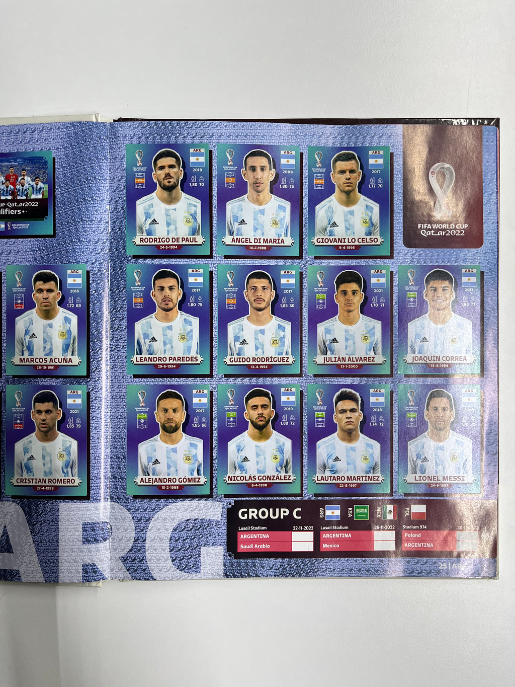 Álbum Panini Mundial Qatar 2022 Edición Pasta dura (Completo)
