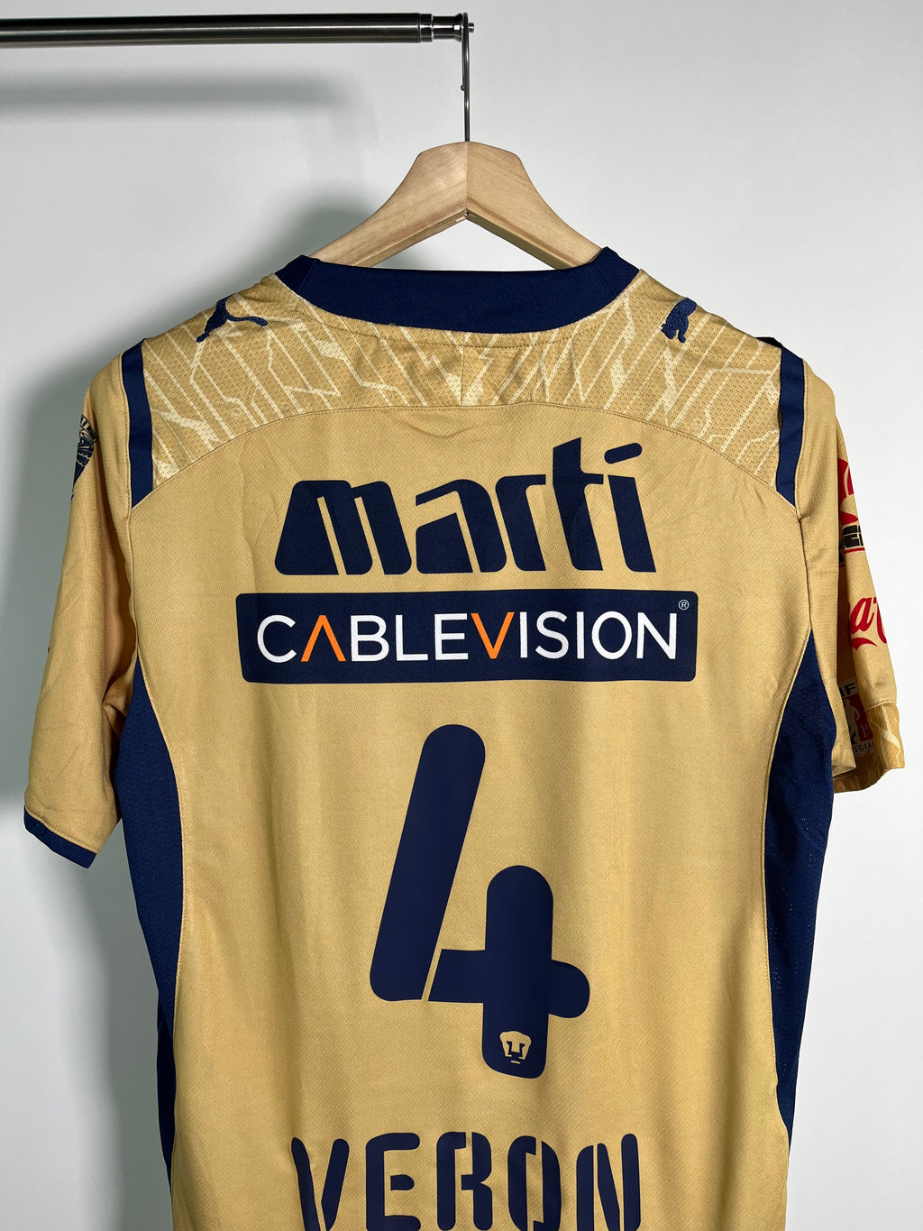 Jersey Pumas Tercera 2009 2010 Darío Verón (L)