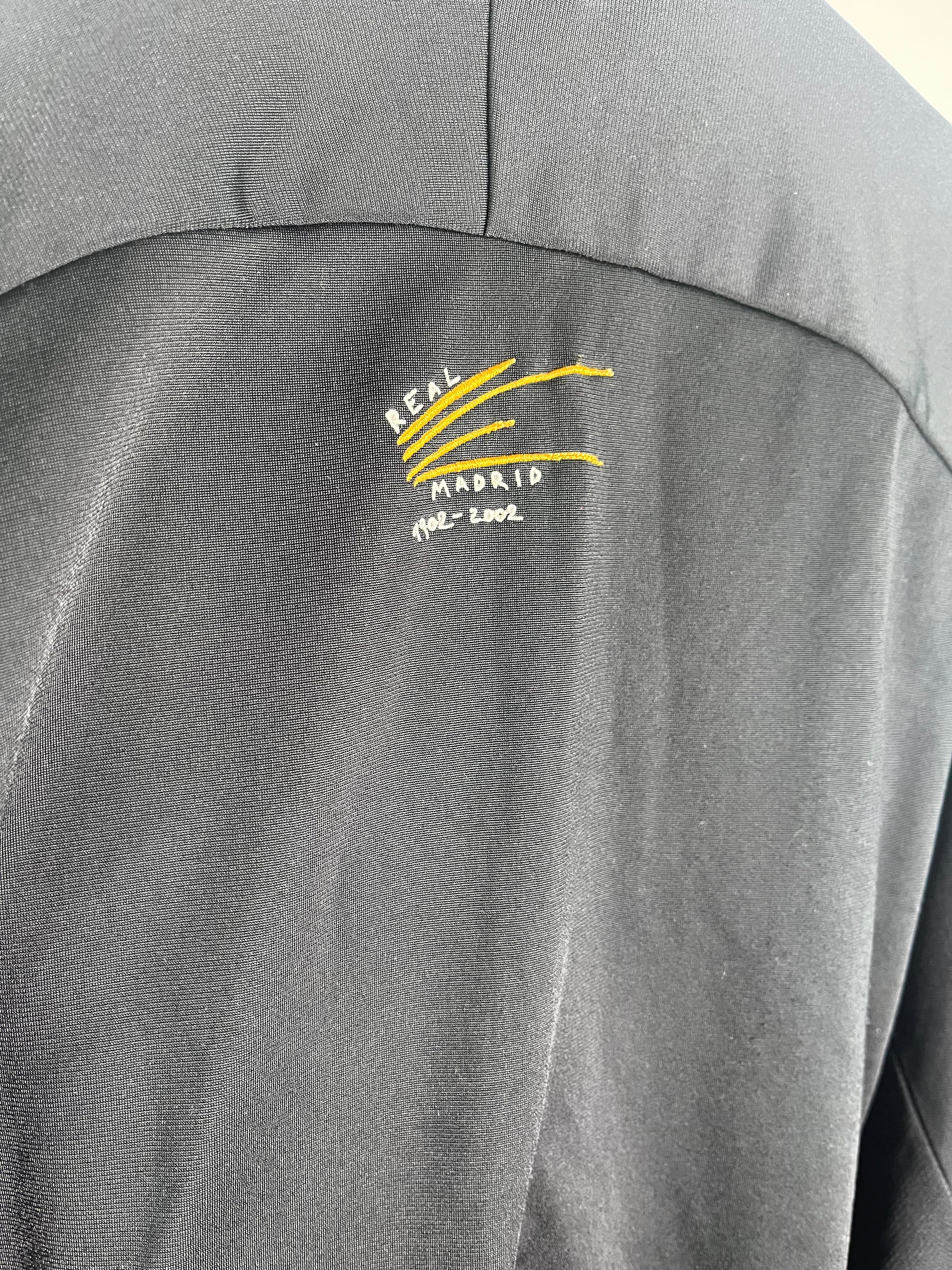 Conjunto Real Madrid 2002 2003 Centenario *Incluye Pants* (L)